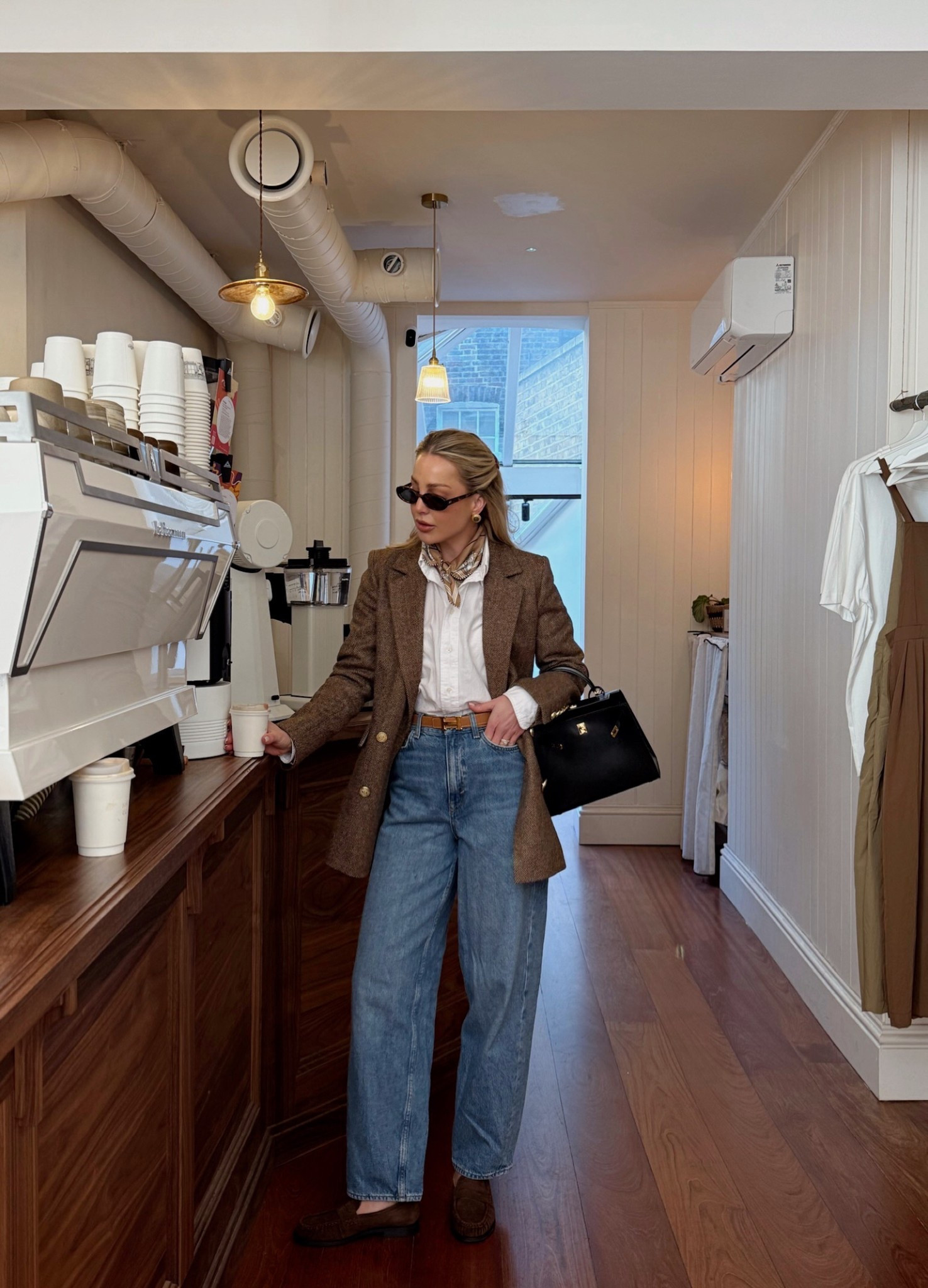A staple spring outfit in my arch jeans, check blazer and white shirt 

#LTKspring #LTKstyletip #LTKuk