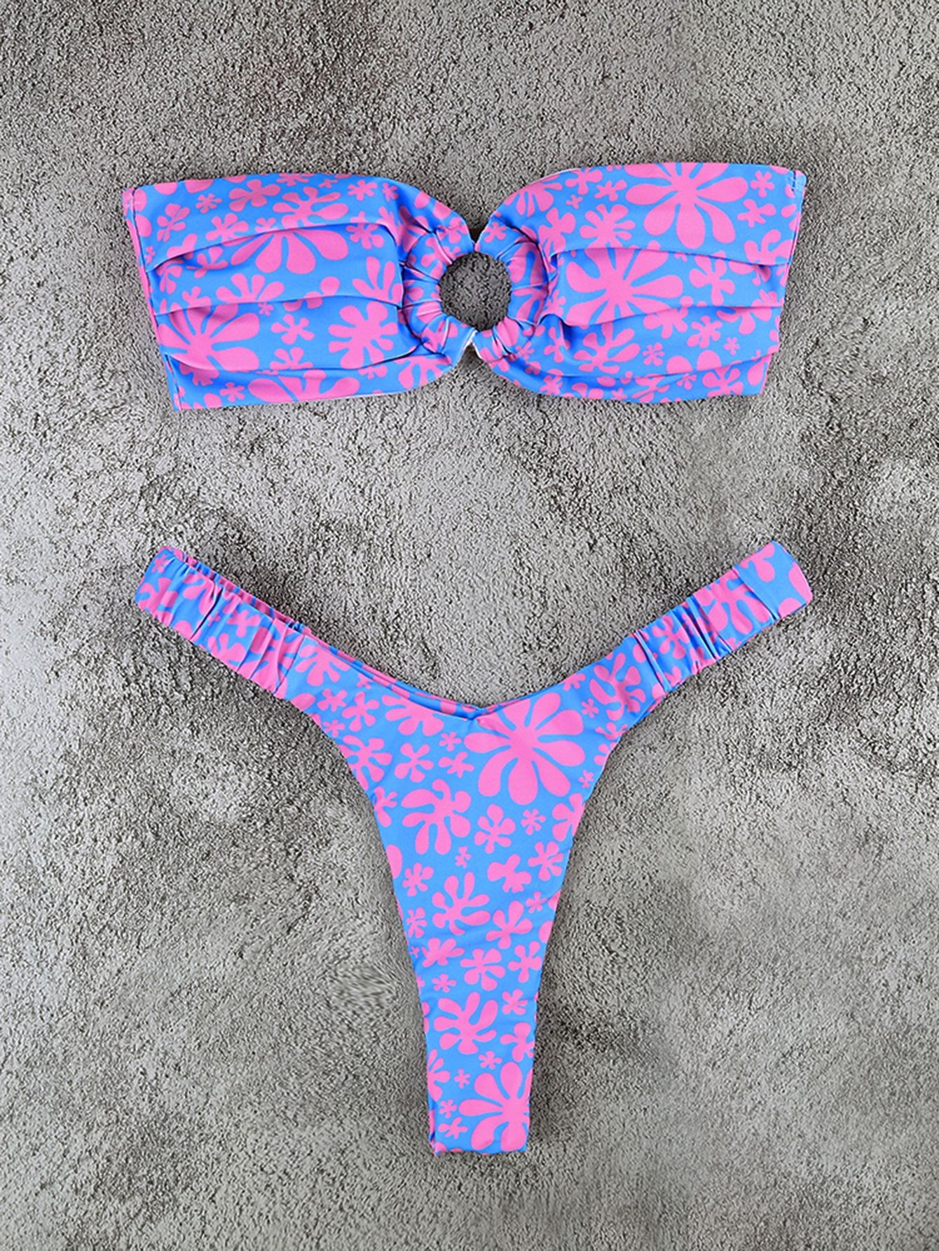 European And American Style Fashionable Printed Ruched Bikini Swimsuit | SHEIN