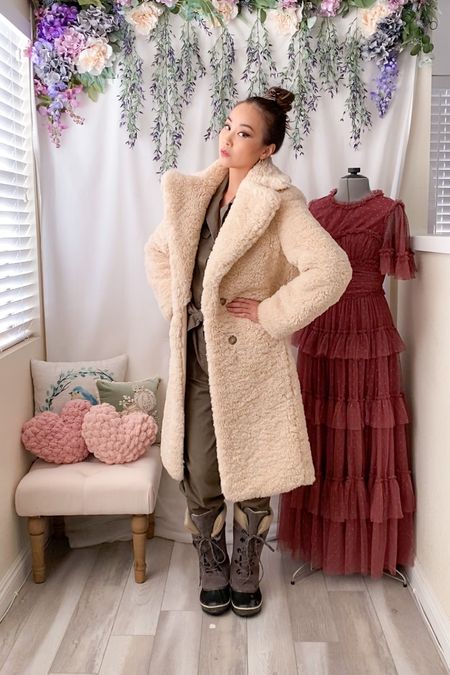 Everyone needs an oversized Sherpa coat for that budget bougie look!

#LTKstyletip
