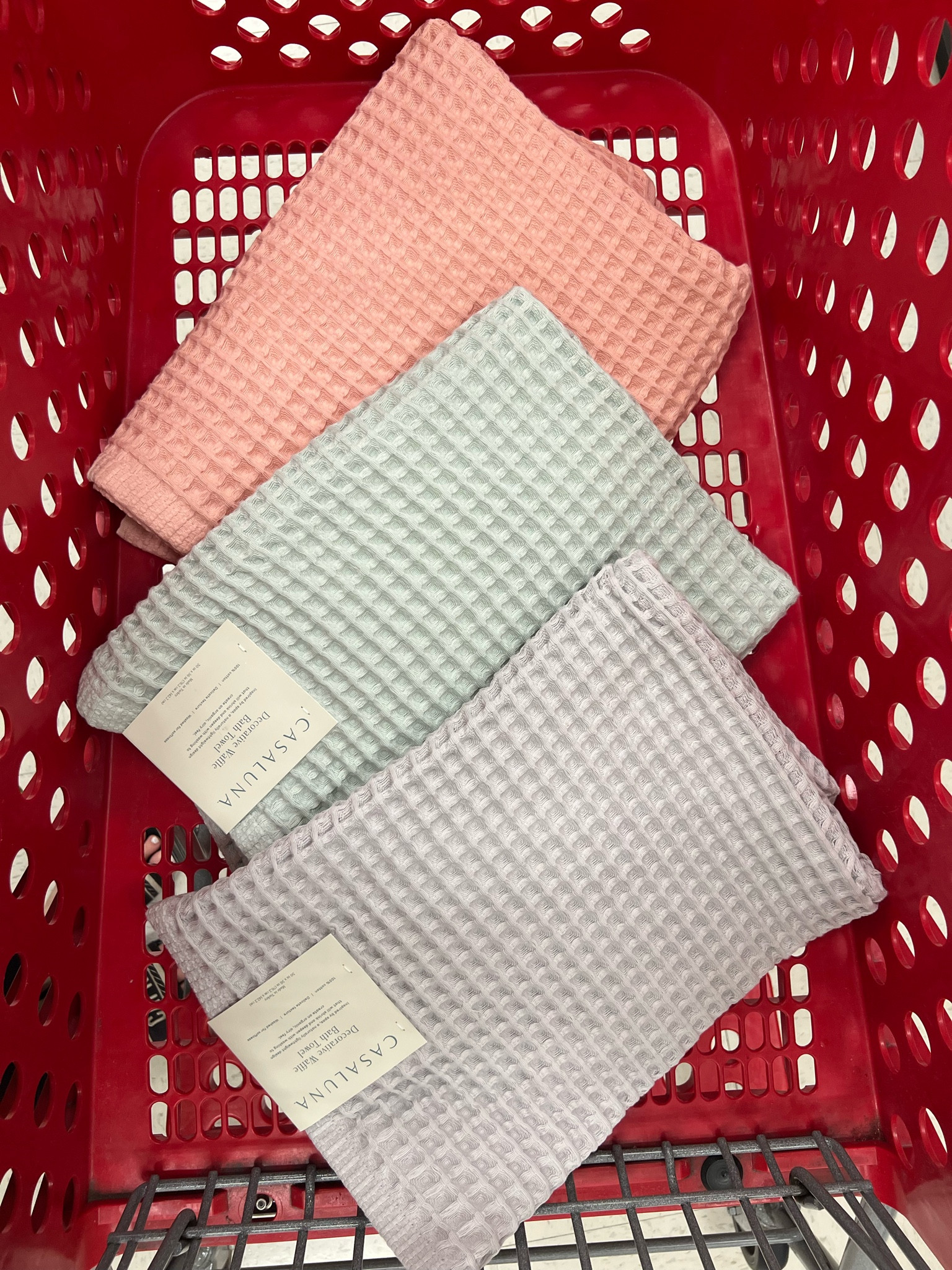 Casaluna Waffle Bath Towels are 30% off 

Casaluna, Waffle Towels, Target, Target Circle Week, Sale Alert 

#LTKSaleAlert #LTKSummerSales #LTKHome