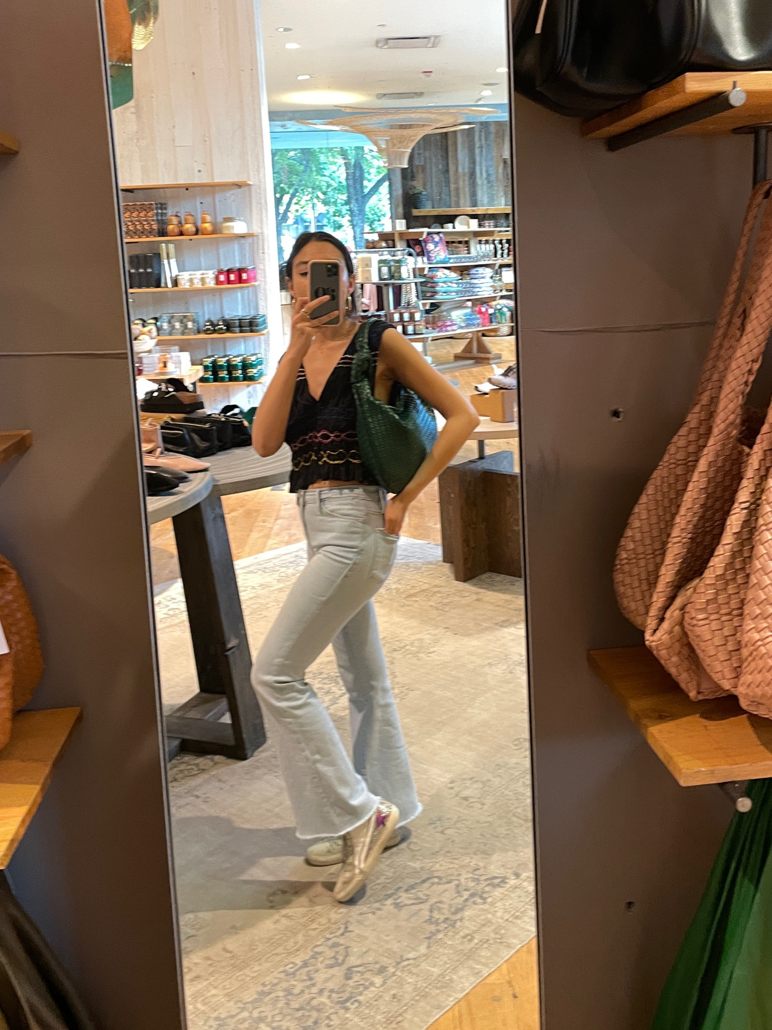 On the go looks for on the go girlies. 

#LTKstyletip #LTKGiftGuide #LTKitbag