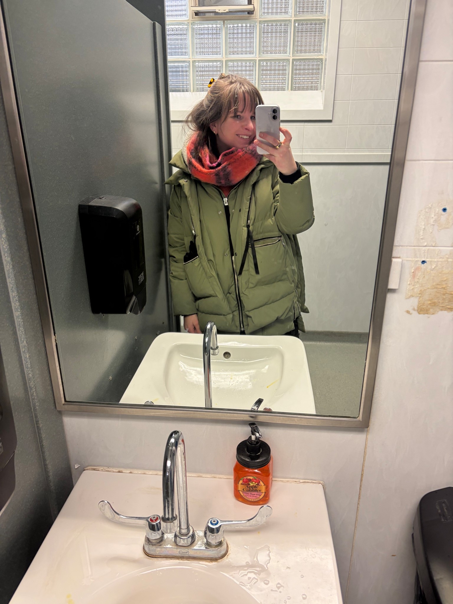 PAOLI ➡️ NYC 

🚂🚂

#LTKmomlife #LTKootd #LTKTravel