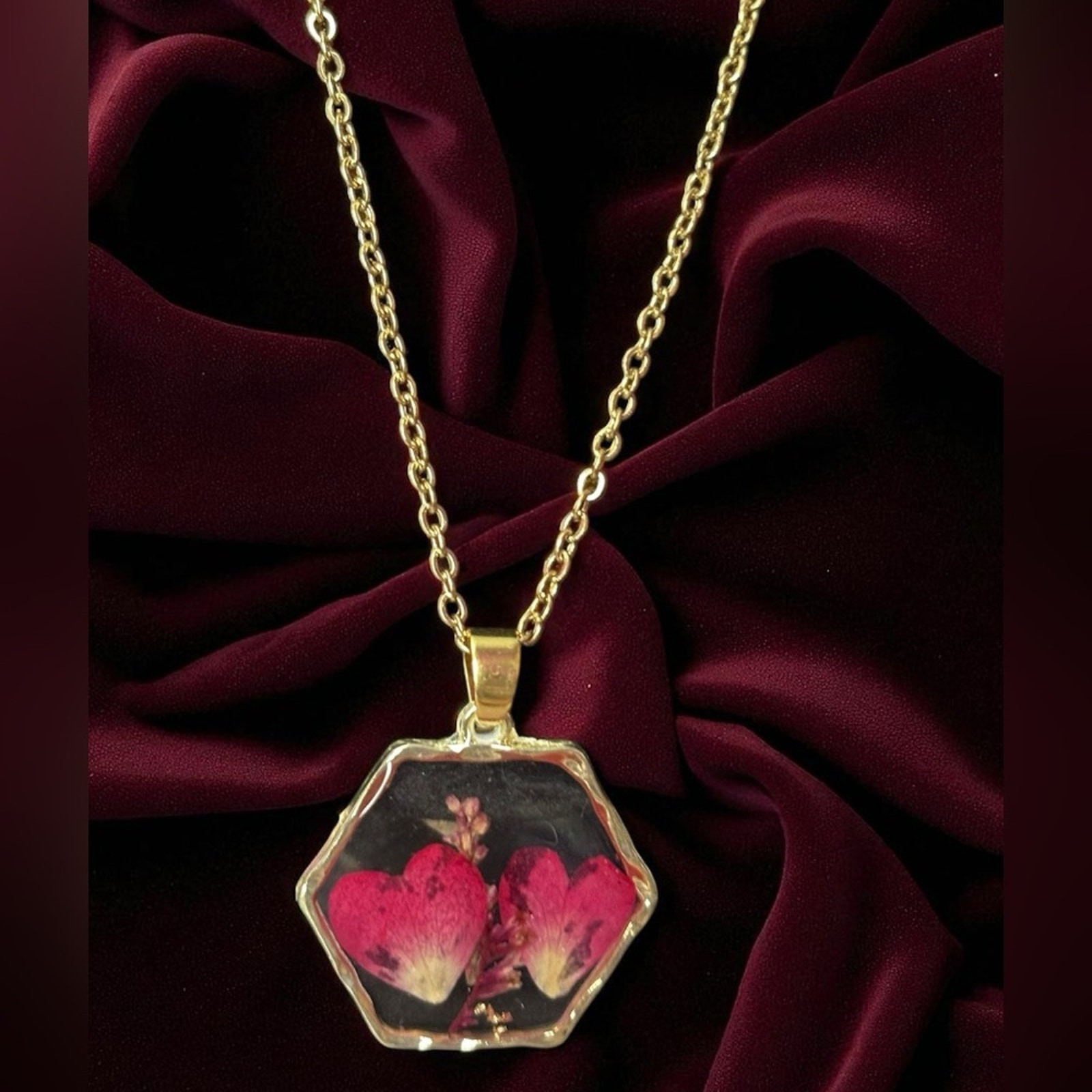 Handcrafted Red Flower Pressed Floral Design | Poshmark
