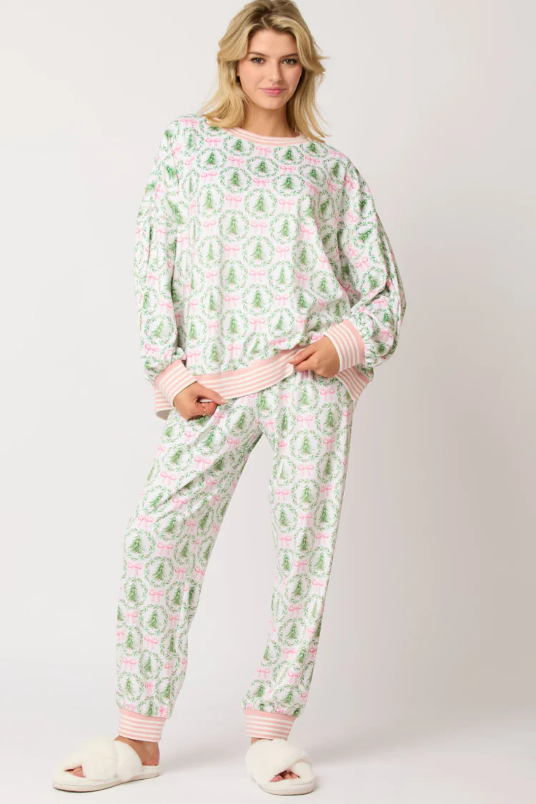 Velour Christmas Tree and Bow Sweatshirt | Confête