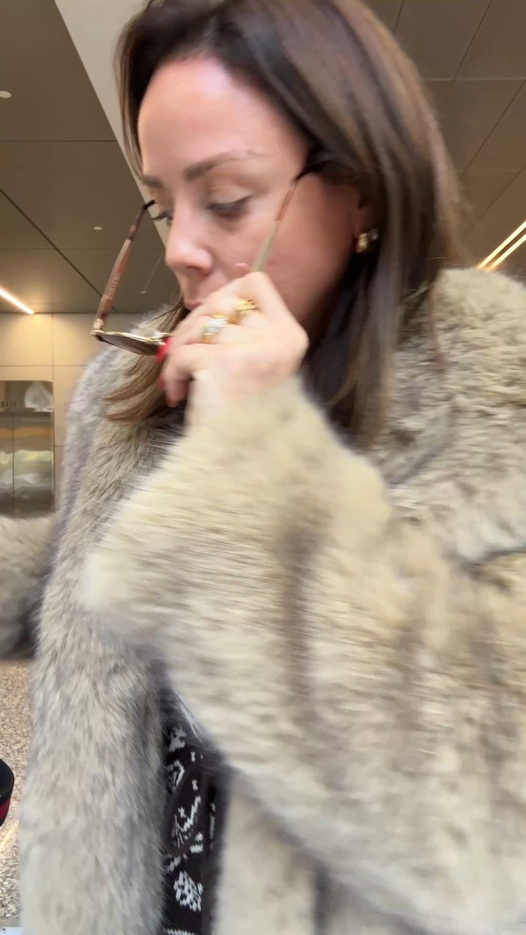 Travel ootd. In XS exact coat is zara but sold out 

#LTKFindsUnder50 #LTKFindsUnder100 #LTKHoliday