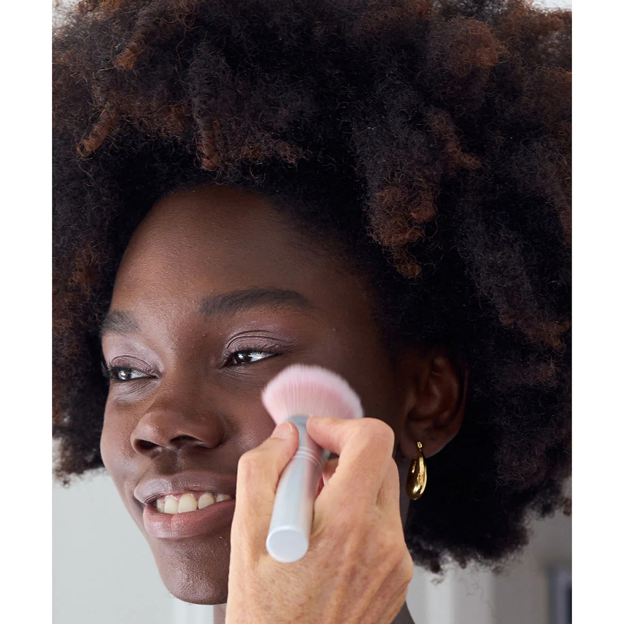 Skin2Skin Powder Blush Brush – RMS Beauty | Bluemercury, Inc.