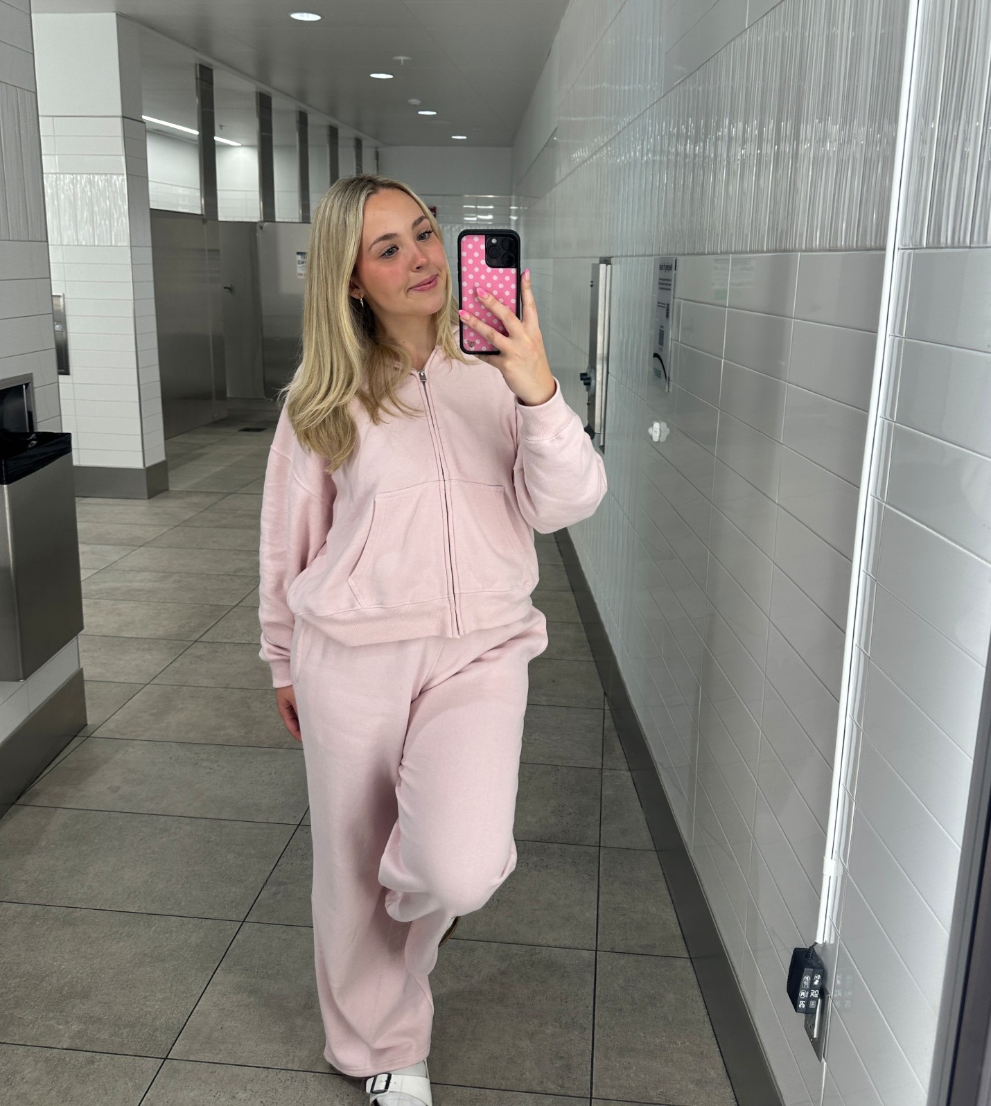 The cutest comfiest travel set 🩷💞✨🤍


#LTKcanada #LTKsale #LTKstyletip