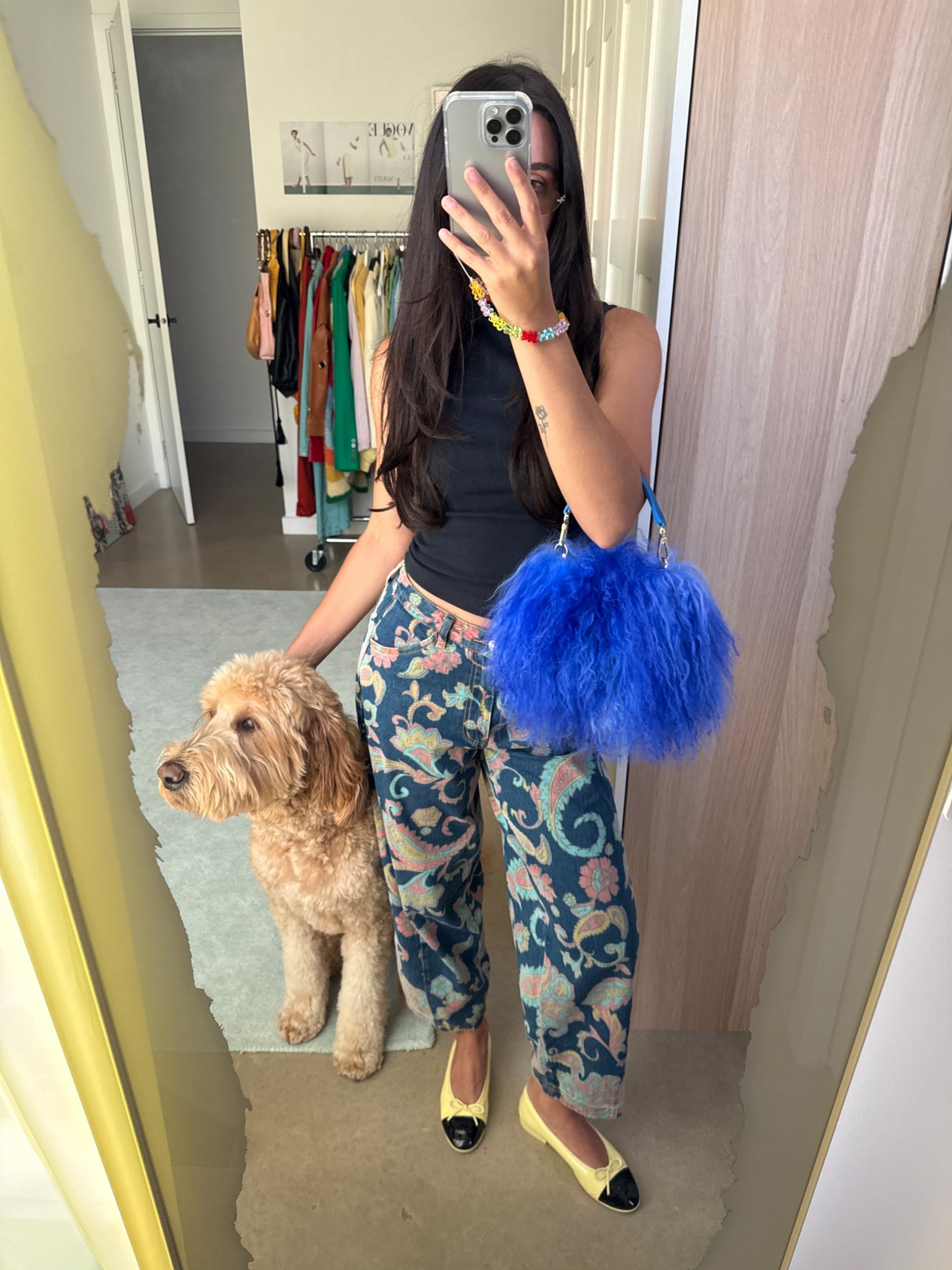 Today’s ootd 🤍 ft. New favourite jeans!! 