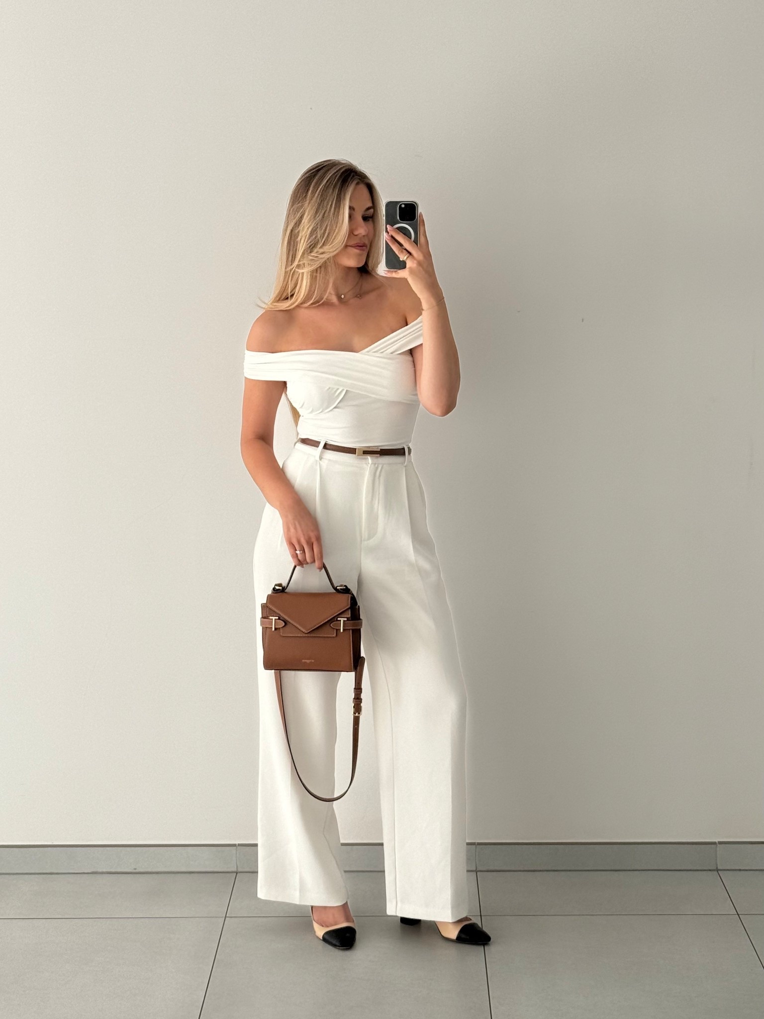 White outfit, elegant fashion, modest fashion, old money, old money look, classic, classic style, classic outfit

#LTKsummer #LTKfrance #LTKeurope