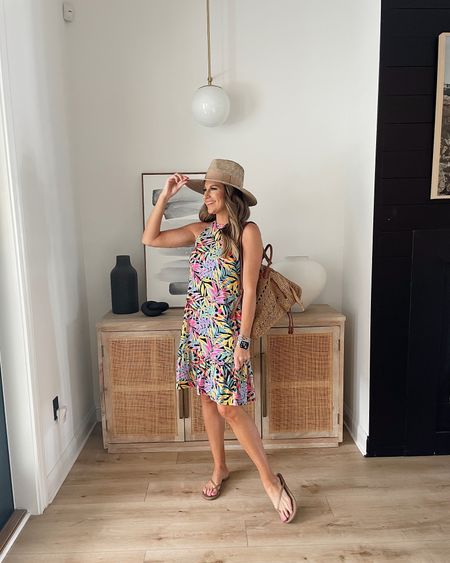 Loving these new arrivals from @walmartfashion! Perfect for spring and summer vacay! I’m in a small dress and it fits TTS.
#WalmartPartner #WalmartFashion

#LTKunder50 #LTKstyletip #LTKSeasonal