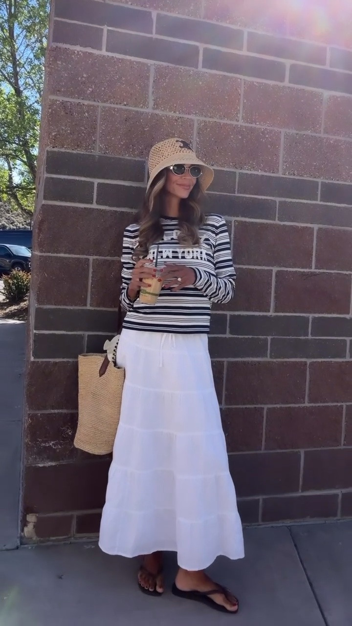 love this skirt!!! and it’s on sale right now

#LTKSaleAlert #LTKootd #LTKSeasonal