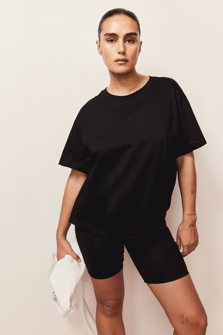 Cotton T-shirt - Round Neck - Short sleeve - Black - Ladies | H&M US | H&M (US + CA)