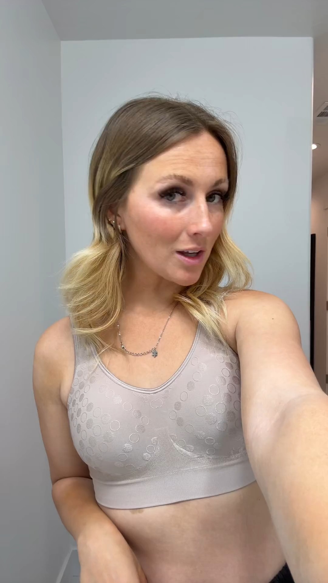 Bali Comfort Revolution ComfortFlex Fit Shaping Wireless Bra  

 #LTKMidsize #LTKPetite #LTKPlusSize