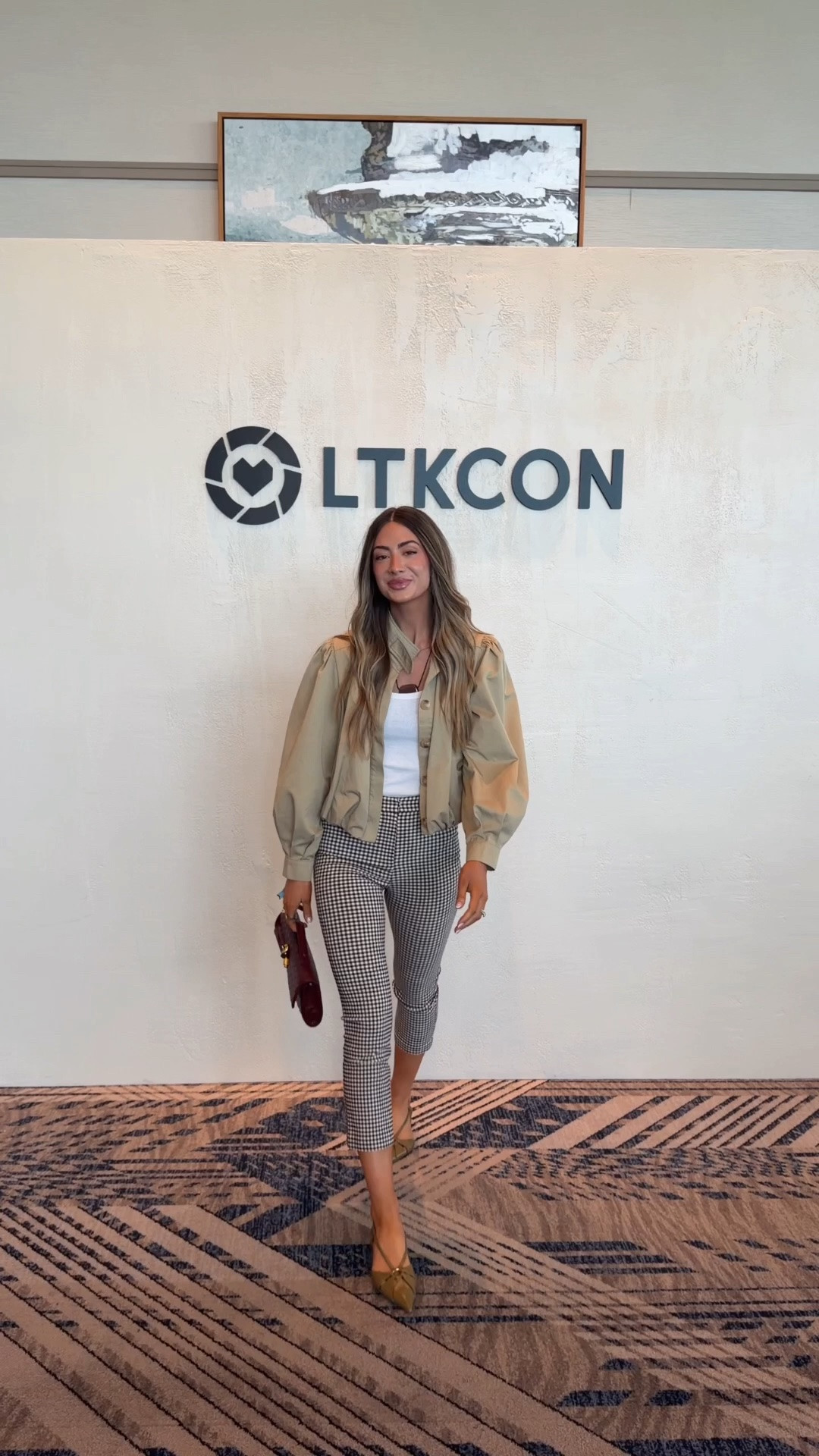 LTKCon 2026 looks I wore! 🙌🏽💛

#LTKdayinmylife #LTKgrwm