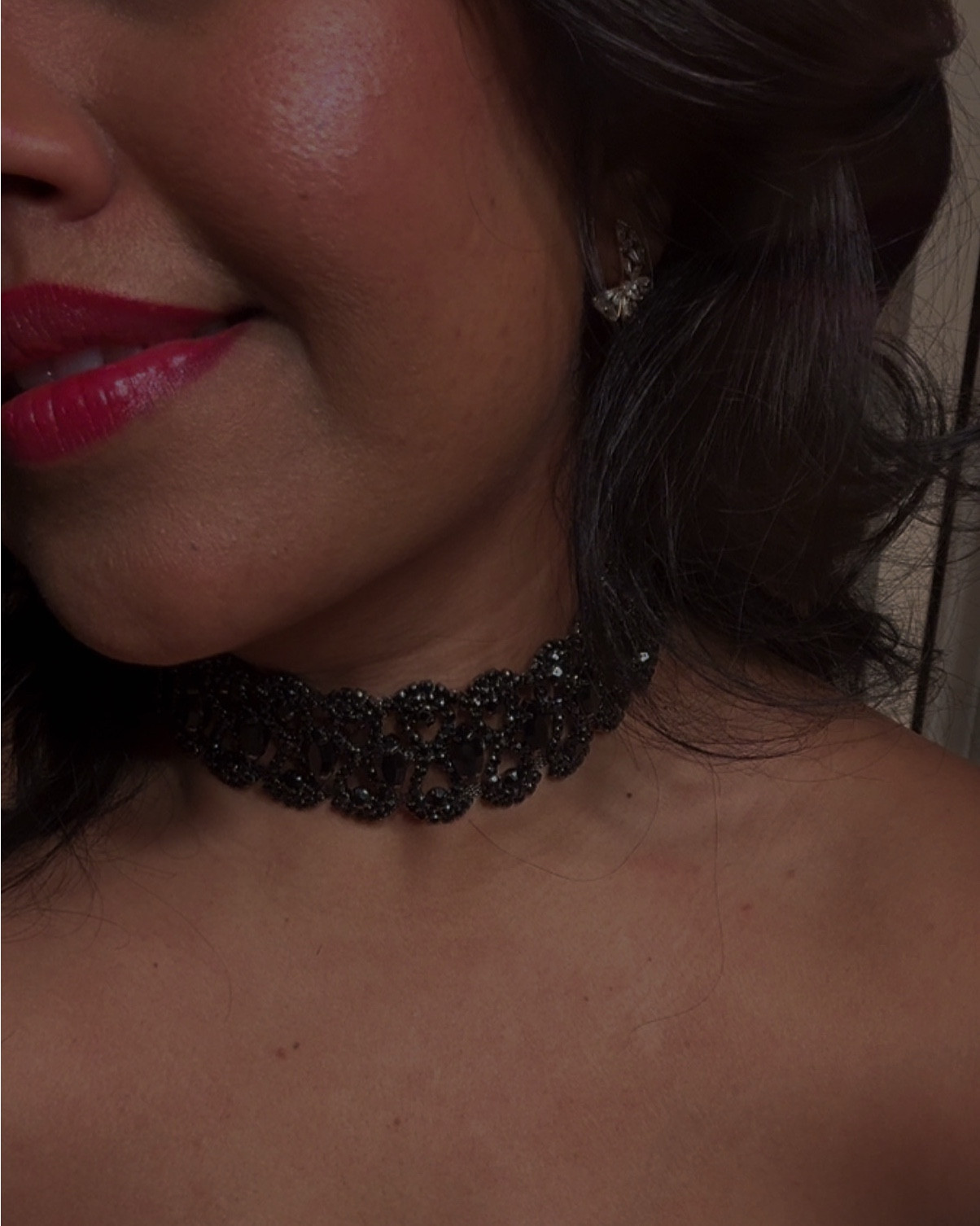 Statement choker on a budget! Simply stunning !