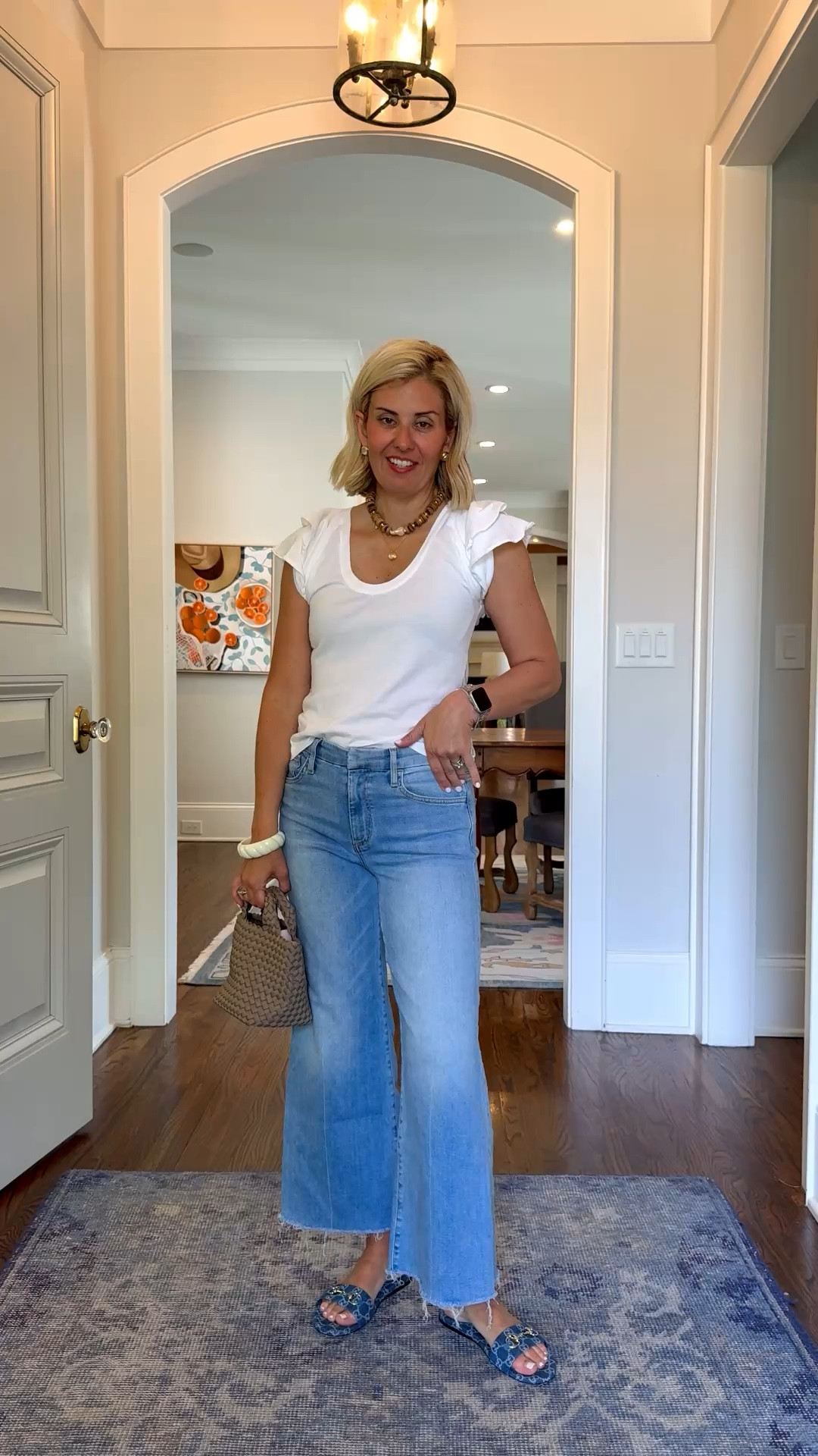 Probably my most asked about outfit! I wear these pieces in constant rotation and they are truly a favorite.
Tee - xs
Jeans - 26P
Sandal - 38.5 (size 1/2 up)
Use my code MIXANDMATCH for 25% off 
at Erin McDermott 

#LTKOver40 #LTKdayinmylife #LTKmomlife