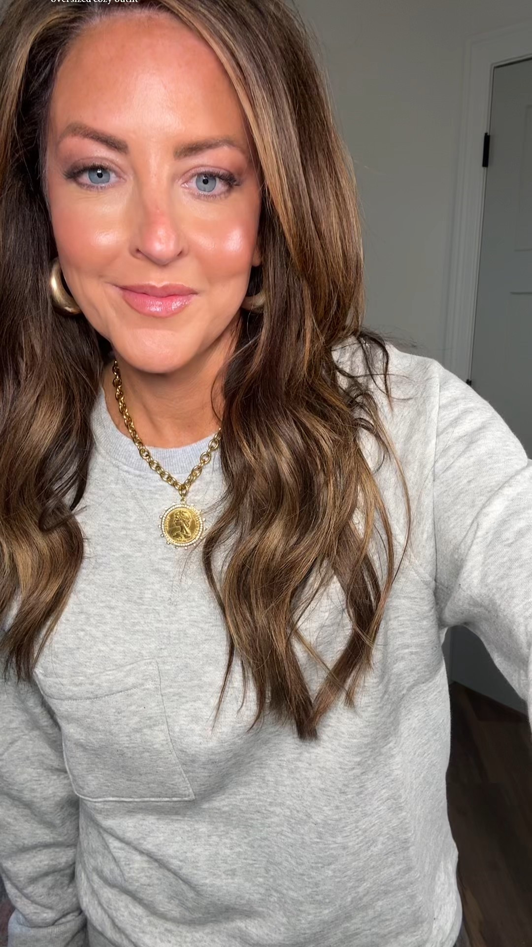 POV: you grab one Walmart sweatshirt… and now you need it in every color 😅🩶 Cozy, oversized perfection for fall! #WalmartFinds #ComfyOOTD

#LTKFindsUnder50 #LTKPetite #LTKOver40