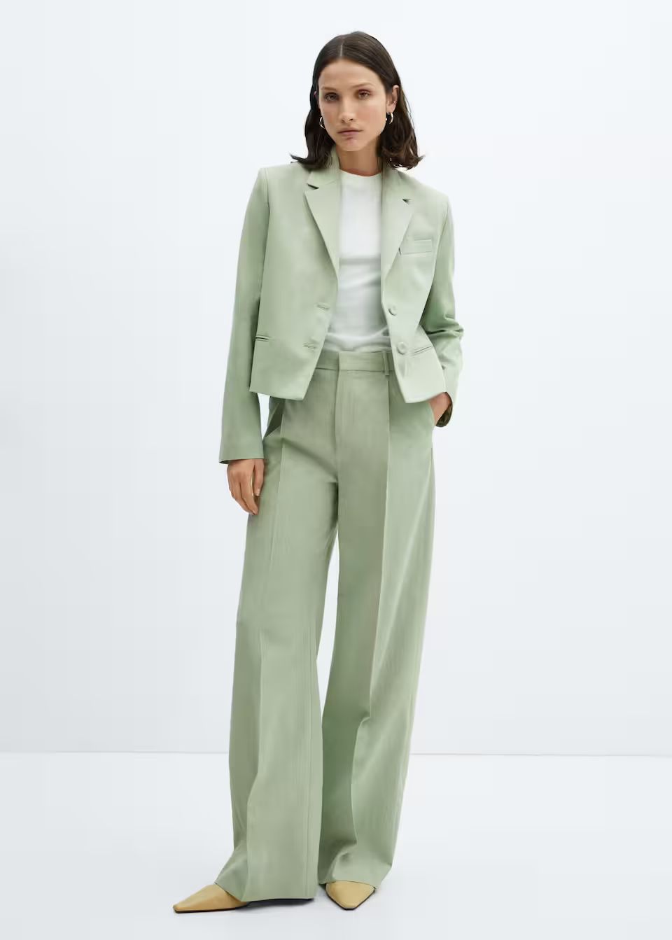 Cropped blazer with buttons -  Women | Mango United Kingdom | MANGO (UK)