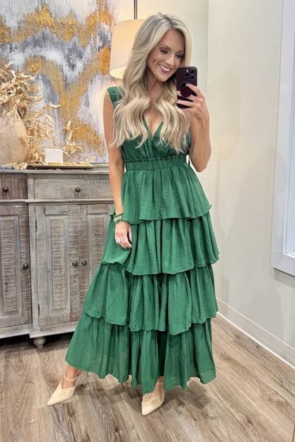Isla Green Sleeveless Maxi Dress | The Willow Tree