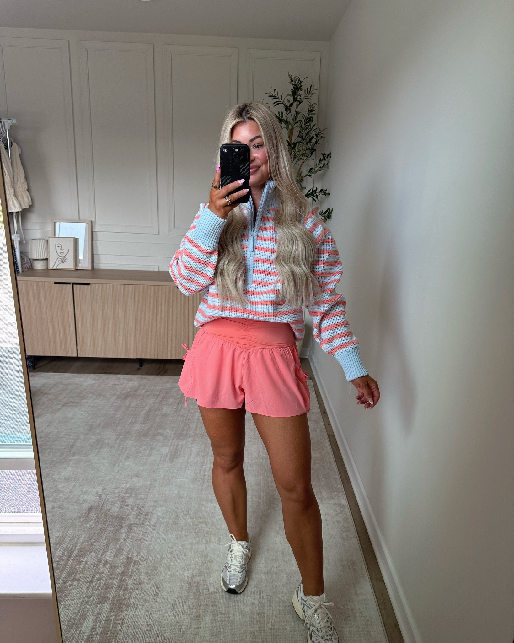 @Aerie new arrivals!!! I’m obsessed!!! 😍 

So comfy! Wearing a medium in bottoms and a small in tops! I’m 5’4 137lbs


#LTKmomlife #LTKootd #LTKgrwm