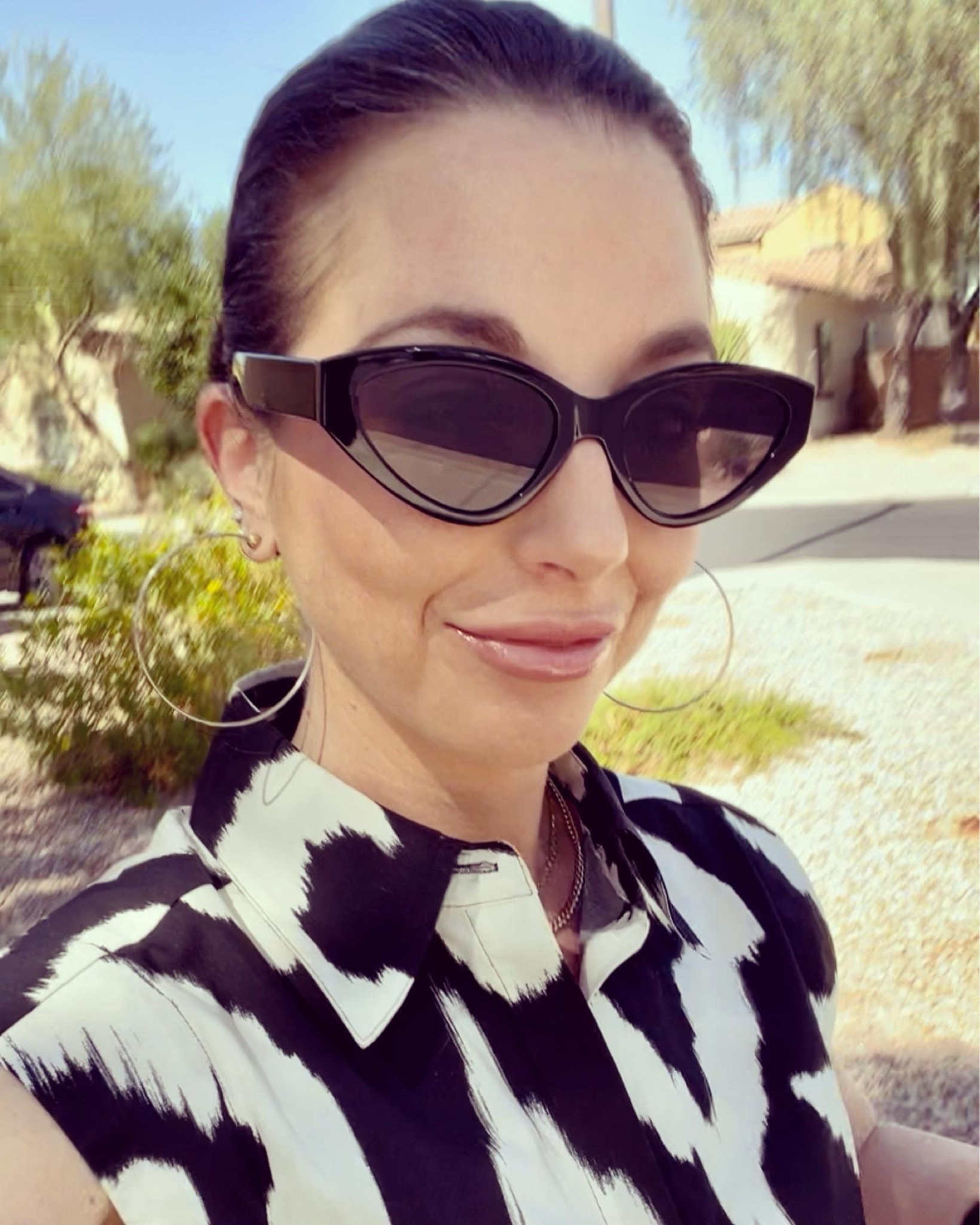 ✨everyday style
hoops & lip gloss always complete any look
I’m addicted to these hoops. I just can’t seem to wear any other earrings- these are too good 💋 

#LTKfindsunder100 #LTKstyletip #LTKbeauty