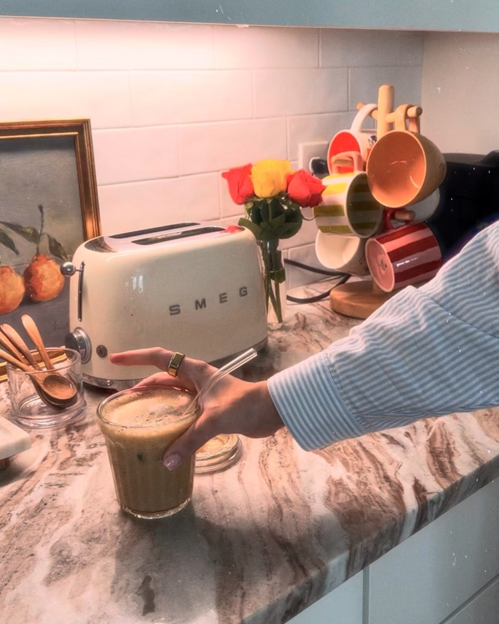 my new favorite iced shaken espresso coffee cup ☕️✨

#LTKdayinmylife #LTKmorningroutine #LTKgrwm