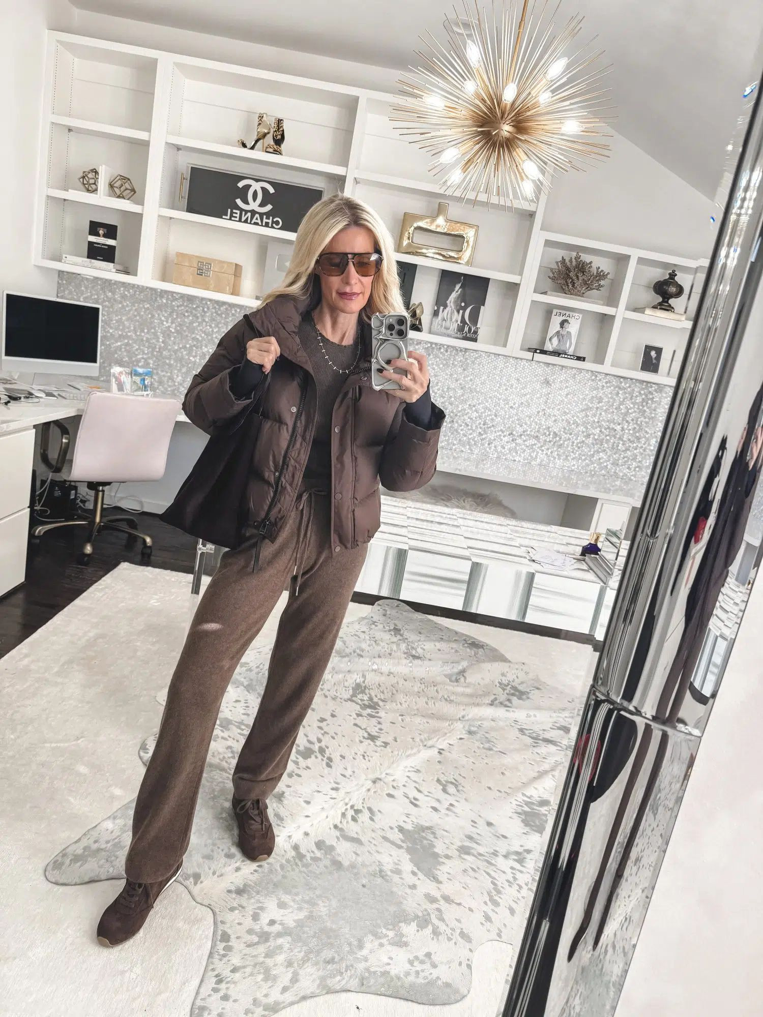 This chocolate-brown puffer from Quince is truly one of the most flattering winter jackets I’ve tried. It has thumbholes, a removable hood, and a cinched waist that gives it such a chic, streamlined shape. It also comes in multiple colors and looks amazing with my matching cashmere set. I’m wearing XS and it fits TTS.
 

 

#LTKSeasonal #LTKOver40 #LTKFindsUnder100