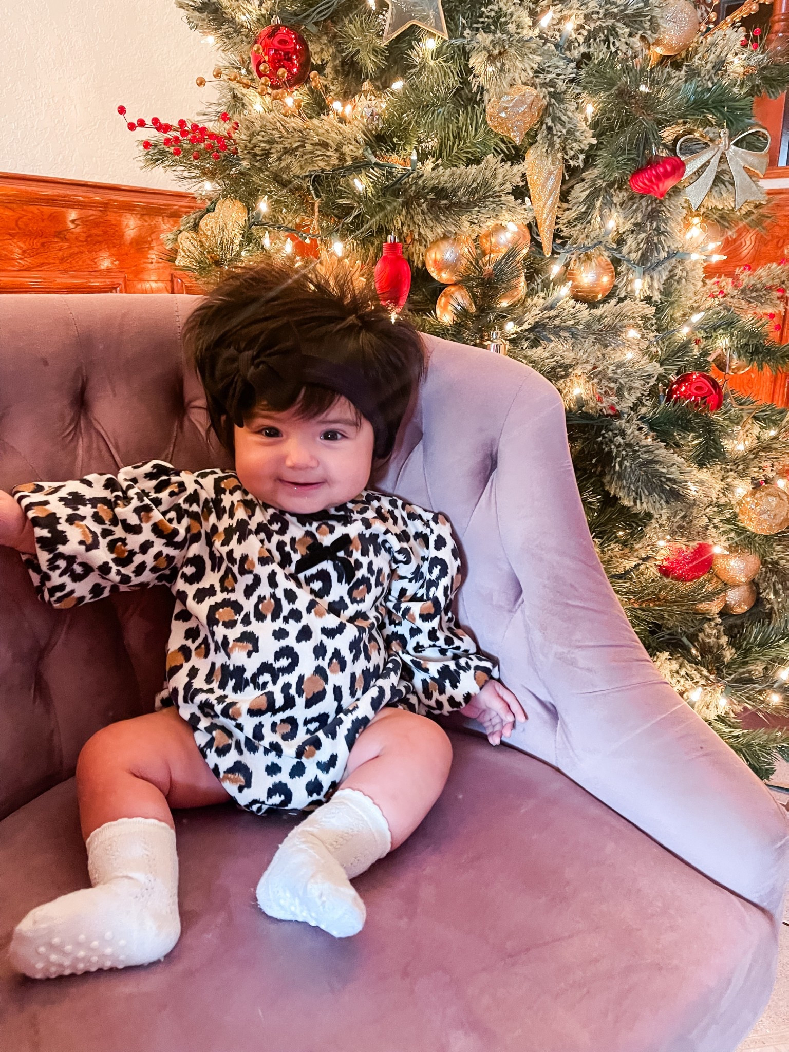 Leopard print baby girl outfit! Animal print baby outfits.


#LTKFindsUnder50 #LTKmomlife #LTKBaby