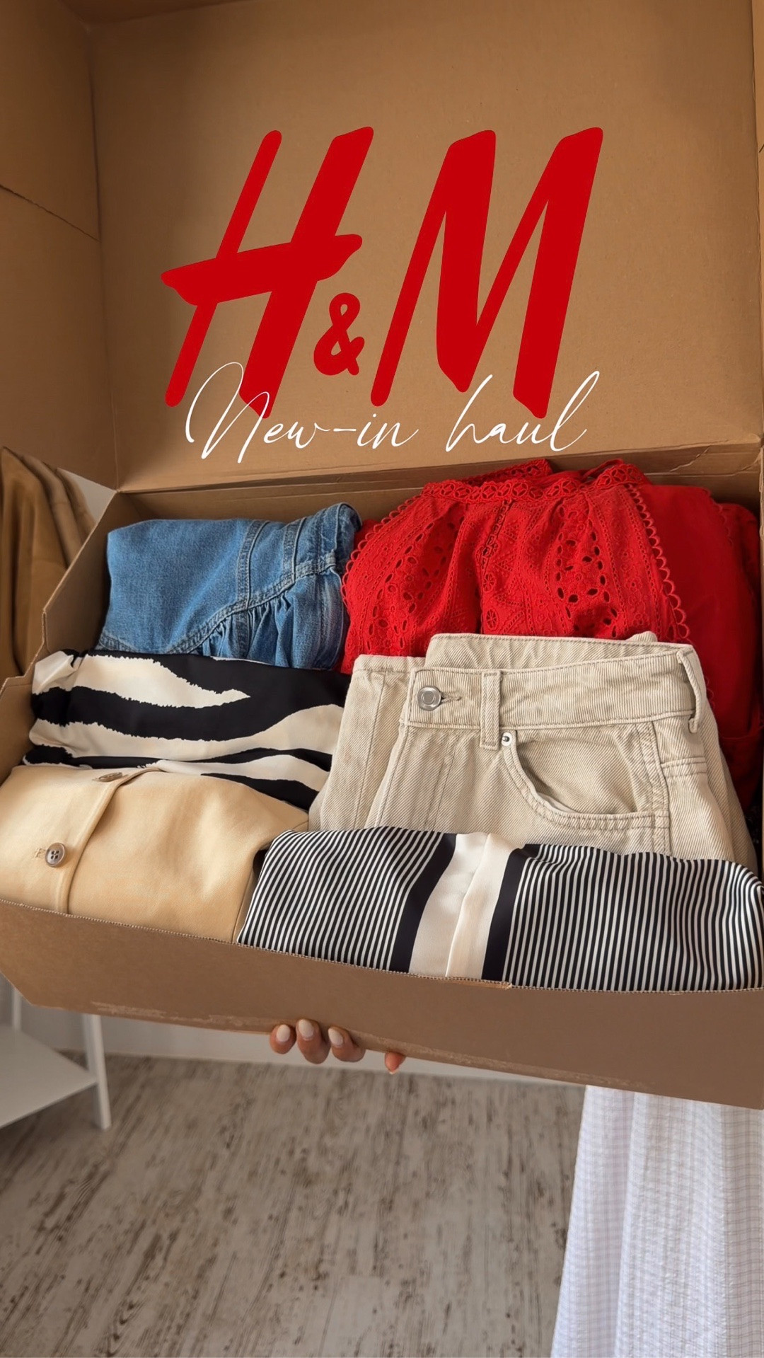 H&M NEW-IN!! 

Woweeee the first dress! Red is so big right now and I LOVE it paired with tan accessories!! 😍🤎 giving alllll the summer vibes - Also loving the new barrel jeans paired with the orange top! I’ve been wearing these so much recently 👏🏽

#LTKuk #LTKsummer #LTKstyletip