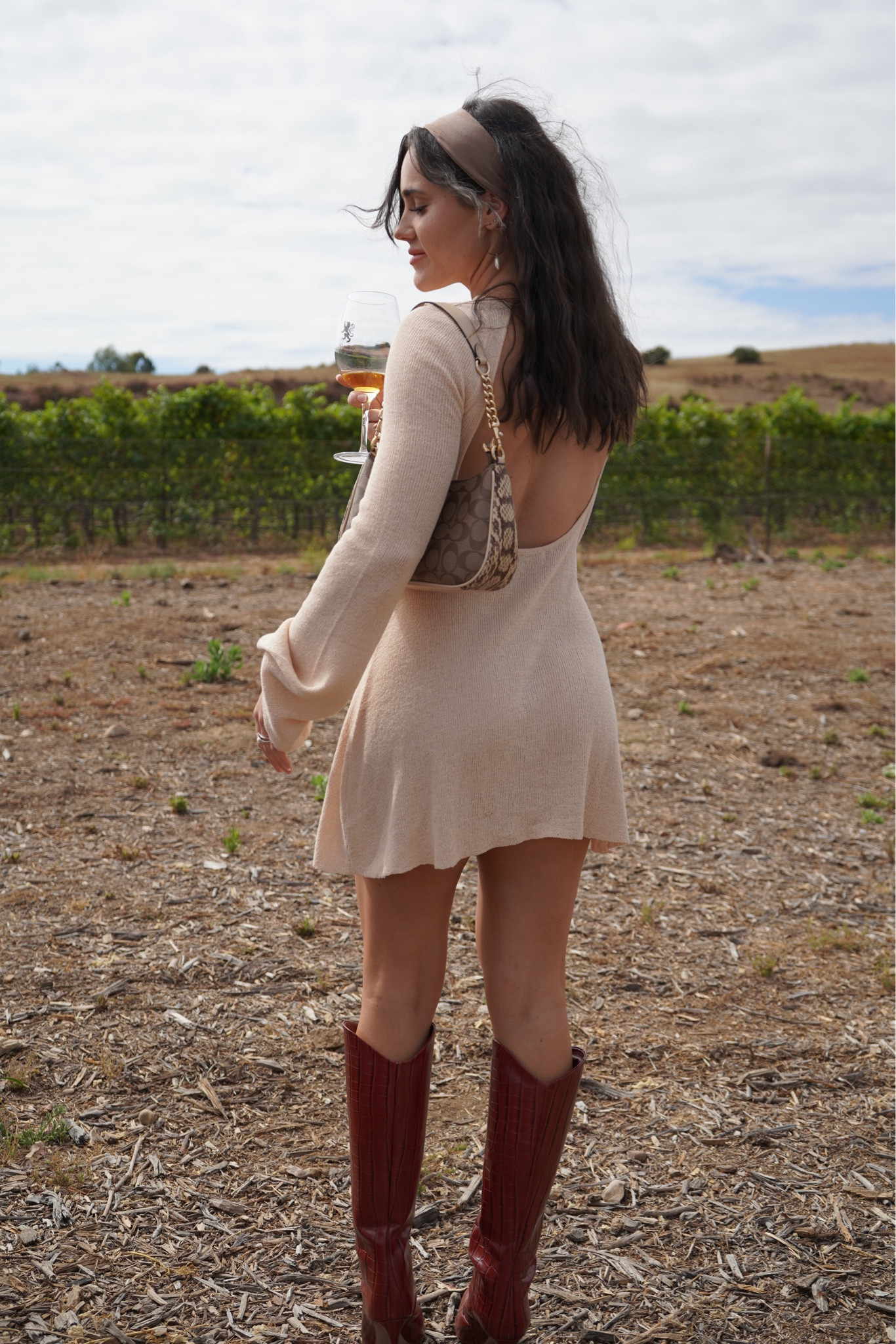 Wine country outfit 🍷🧺🌿
#LTKwinetasting 
#backlessdress
#redboots
#countrygirl 