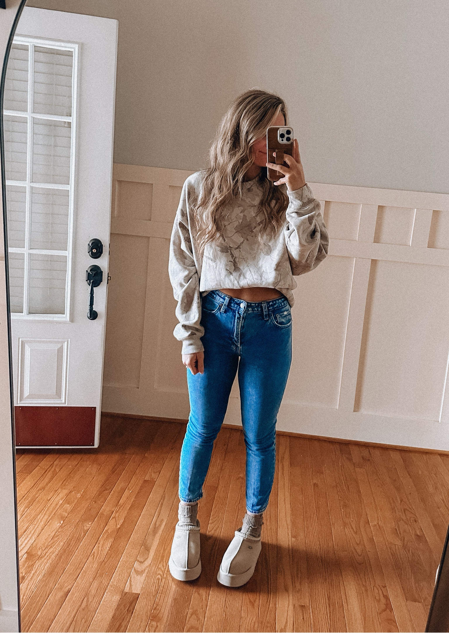 Camo sweatshirt Abercrombie and fitch Ugg platform s#LTKHolidaySale

#LTKsalealert #LTKstyletip