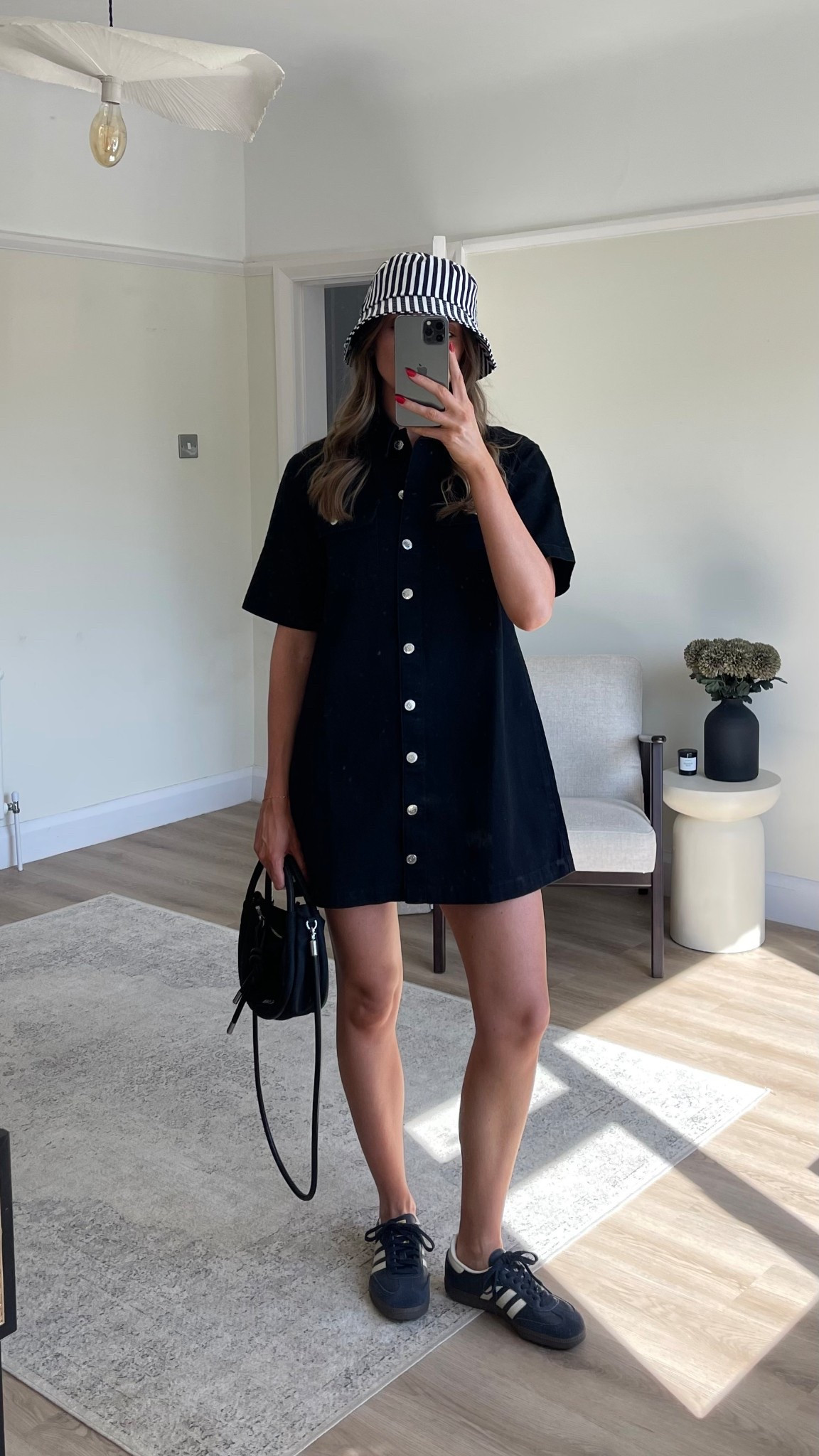 Oasis outfit inspiration, what to wear if you were lucky enough to get tickets

8 in the black denim dress  

Concert outfit, oasis outfit, gig outfit