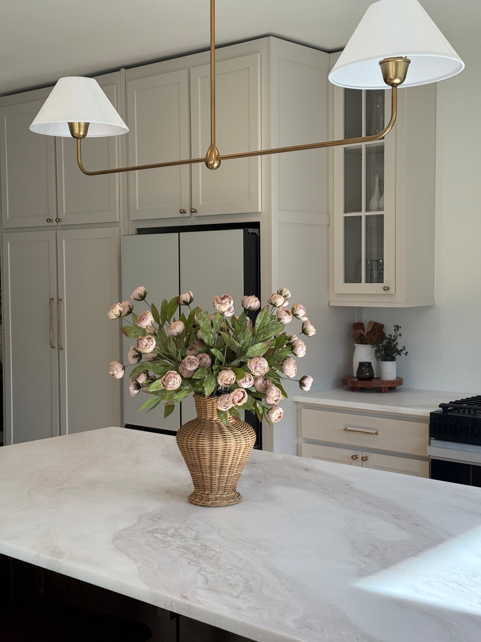 Kitchen decor. Wicker vase. Refrigerator. Gas stove. Samsung Bespoke  

#LTKHome