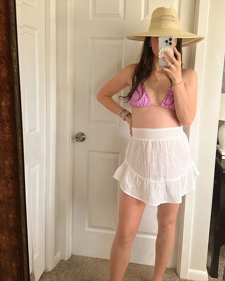 I cut the string from around the hat but kept the string underneath! Wearing s/m but ordered hat fitters to make it more snug! 
Small is cover up & swim top. Medium in swim bottoms for more coverage  
Beach outfit, vacation, swimsuit cover up, dressing the bump, Target swim, summer outfit, maternity

#LTKSeasonal #LTKbump