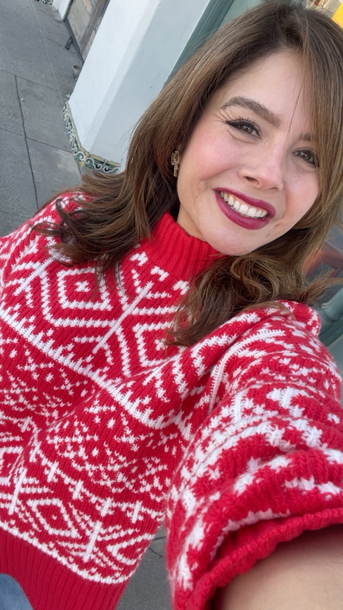 Cozy Christmas sweater vibes from Old Navy 

#LTKFindsUnder50 #LTKOver40 #LTKHoliday