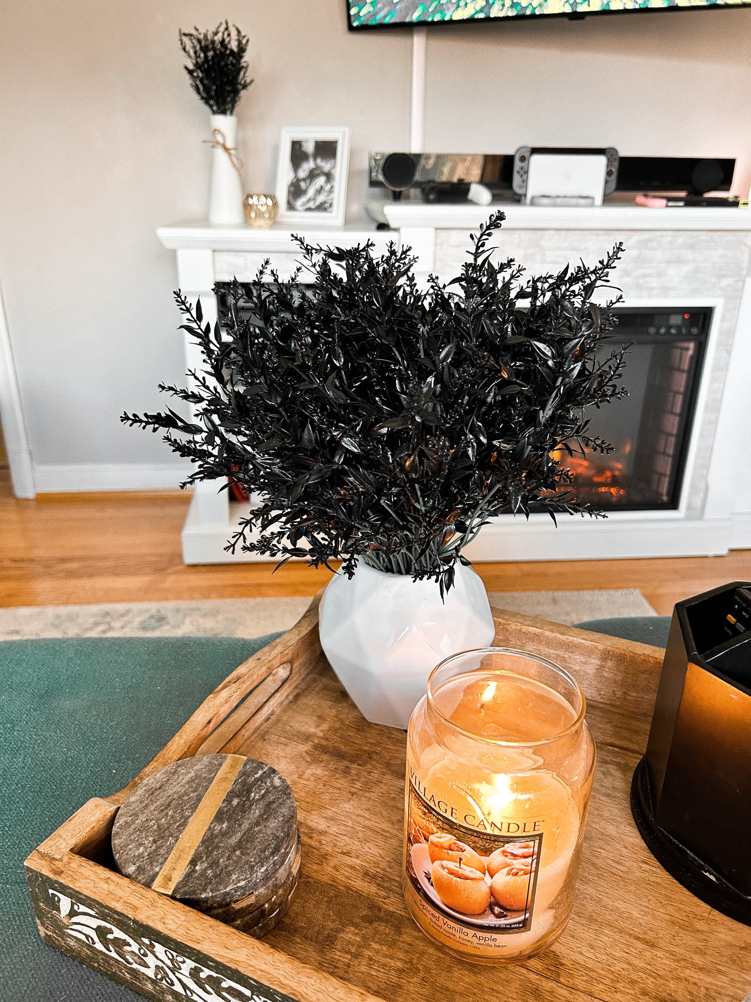 Cozy and spooky vibes 👻 #LTKHalloween #LTKhome

#LTKSeasonal