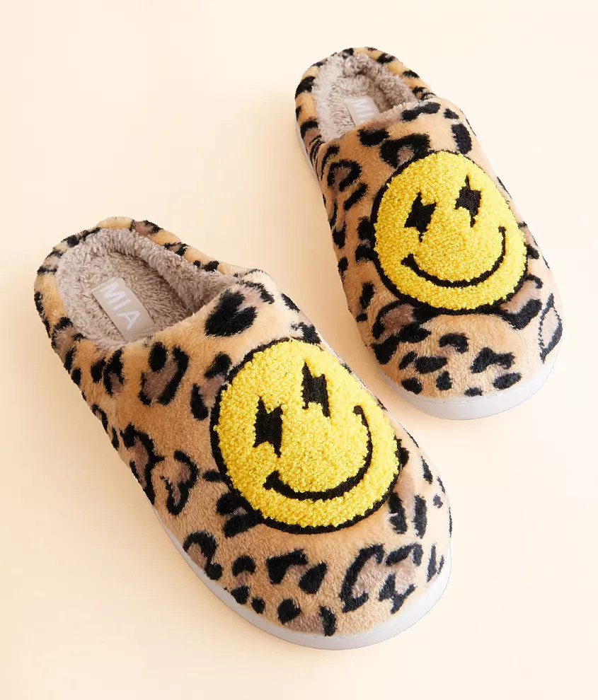 Cozi Smiley Leopard Slipper | Buckle