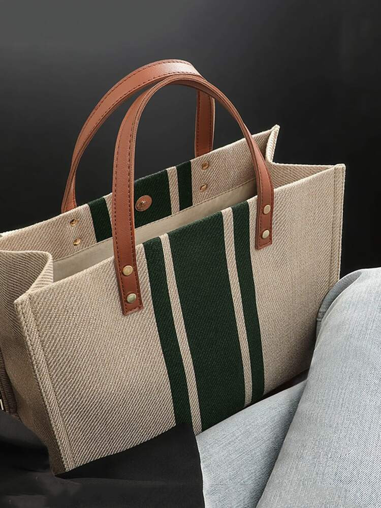 Bolso tote de hombro con patrón de rayas | SHEIN