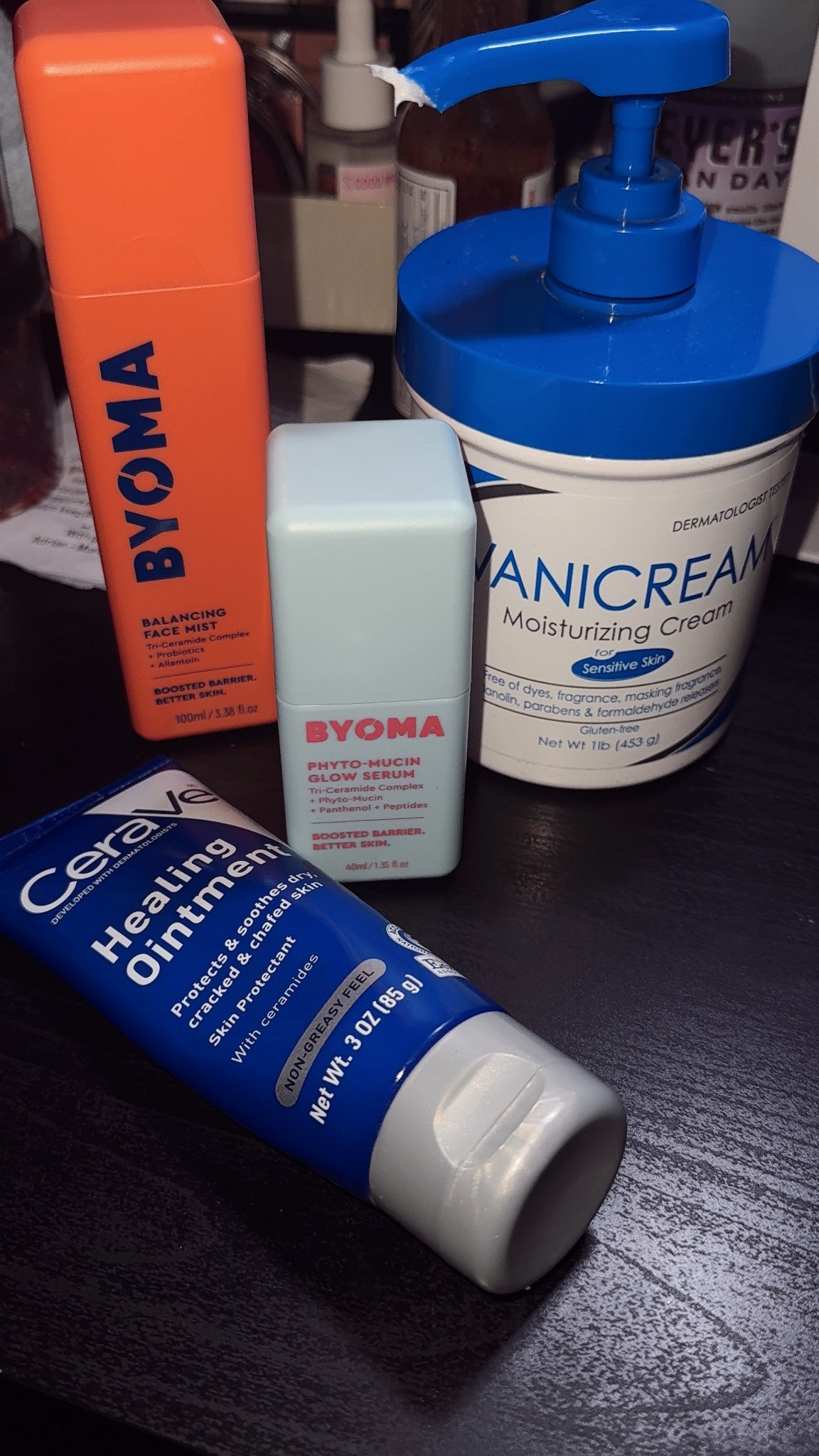 PM night routine for balanced, hydrated skin ✨

Keeping my nighttime skincare simple but effective with barrier-loving products:

🌿 Byoma Balancing Mist – refreshes and preps my skin while supporting a healthy moisture barrier
💧 Byoma Phyto-Mucin Glow Serum – adds lightweight hydration and helps strengthen the skin
🧴 Vanicream Moisturizing Cream – locks in moisture without fragrance or irritants
✨ CeraVe Healing Ointment – seals everything in for extra hydration overnight

Perfect combo for calming, replenishing, and waking up with soft, healthy-looking skin 💫

#LTKFindsUnder50 #LTKBeauty