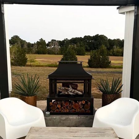 gorgeous outdoor fireplace under $300

amazon home, amazon finds, walmart finds, walmart home, affordable home, amber interiors, studio mcgee, home roundup, outdoor fireplace 

#LTKhome