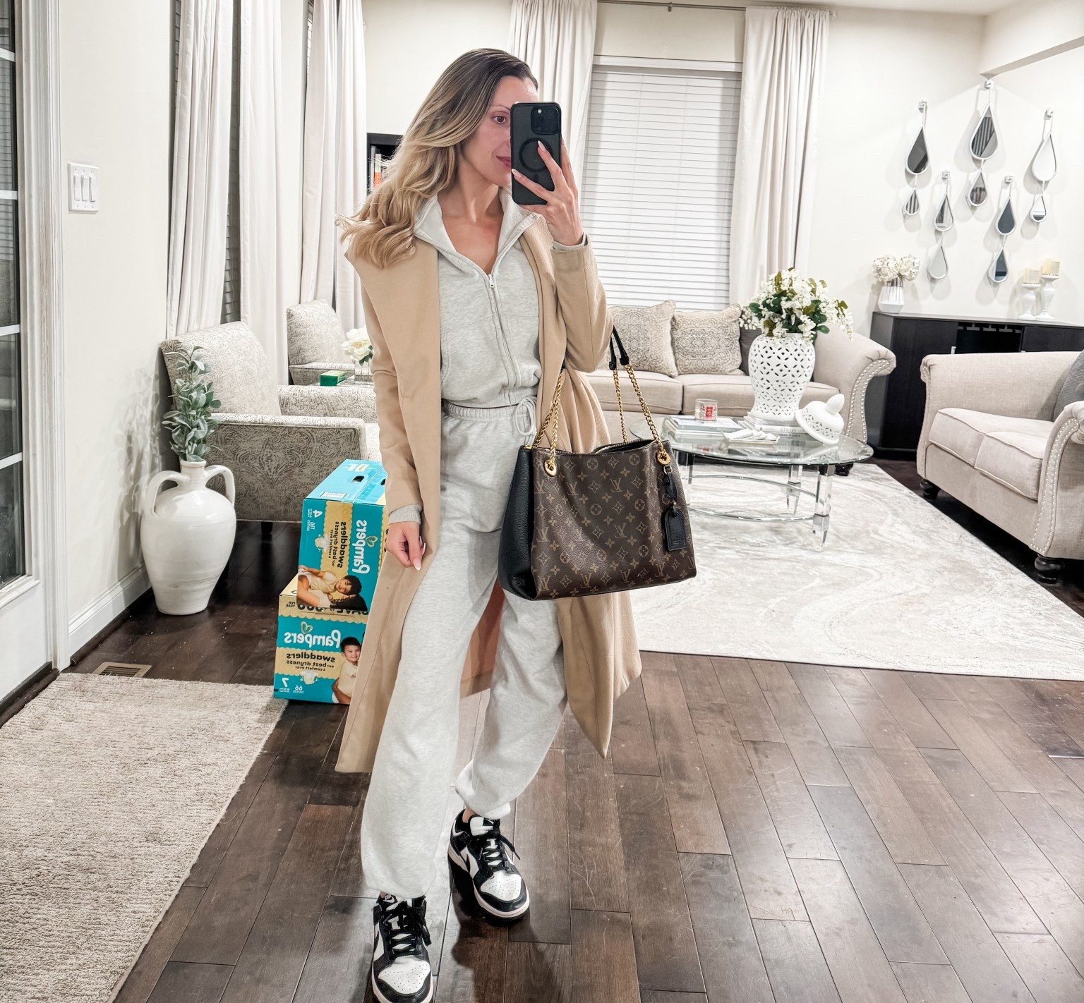 The casual, but still looks put together look. 👜

#LTKPetite #LTKdayinmylife #LTKmomlife
