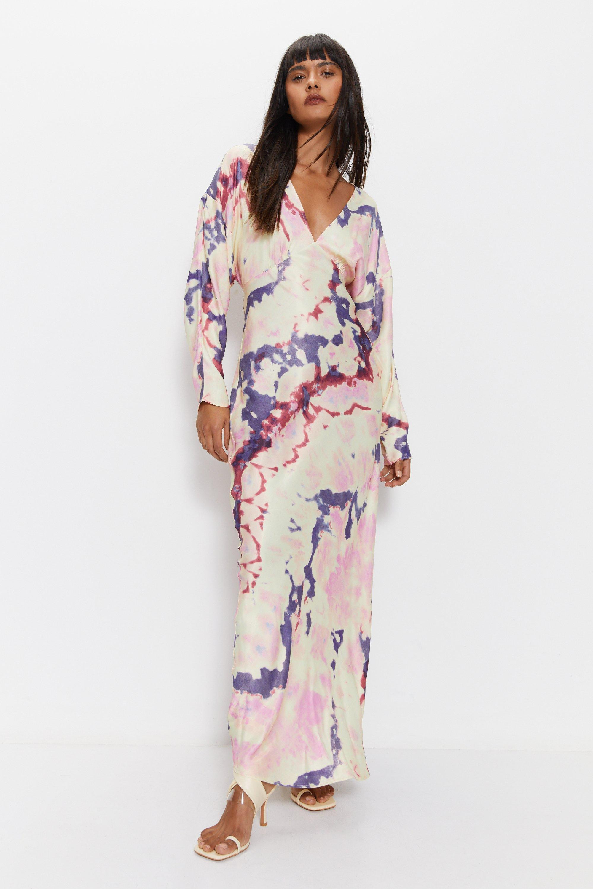 Petite Marble Print Premium Satin Batwing Dress | Warehouse UK & IE