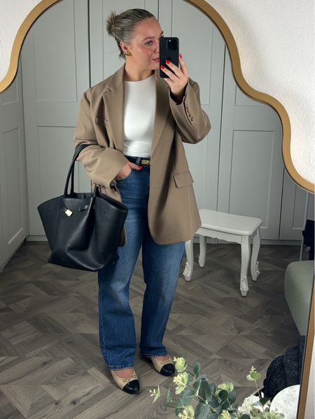 The simple outfits never fail imo 

Blazer and bodysuit are Re Ona
Jeans are linked below I got a 32W 27L in colour Dance Around (they’re not cropped on me as shown online - I’m 5ft 2 and a half) 

#LTKSeasonal #LTKmidsize #LTKstyletip