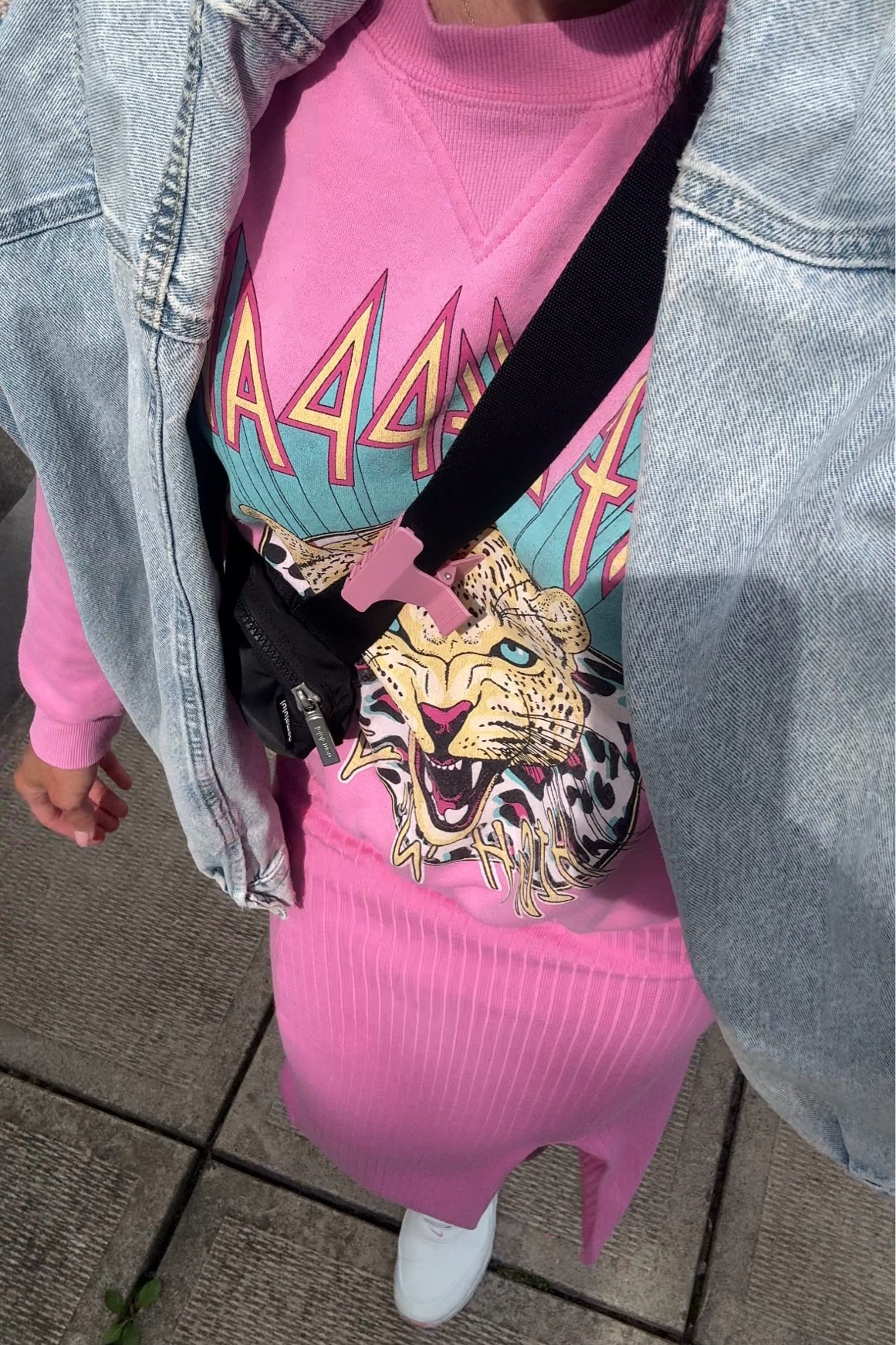 Teacher fall outfit 
wearing a ribbed skirt from free people , a graphic sweater and a denim vest 
Linking similar 
#LTKsalealert
#LTKFindsUnder50 
#LTKFindsUnder100
#LTKSeasonal 
#LTKStyleTip
#LTKBacktoSchool 
#LTKWorkwear 

