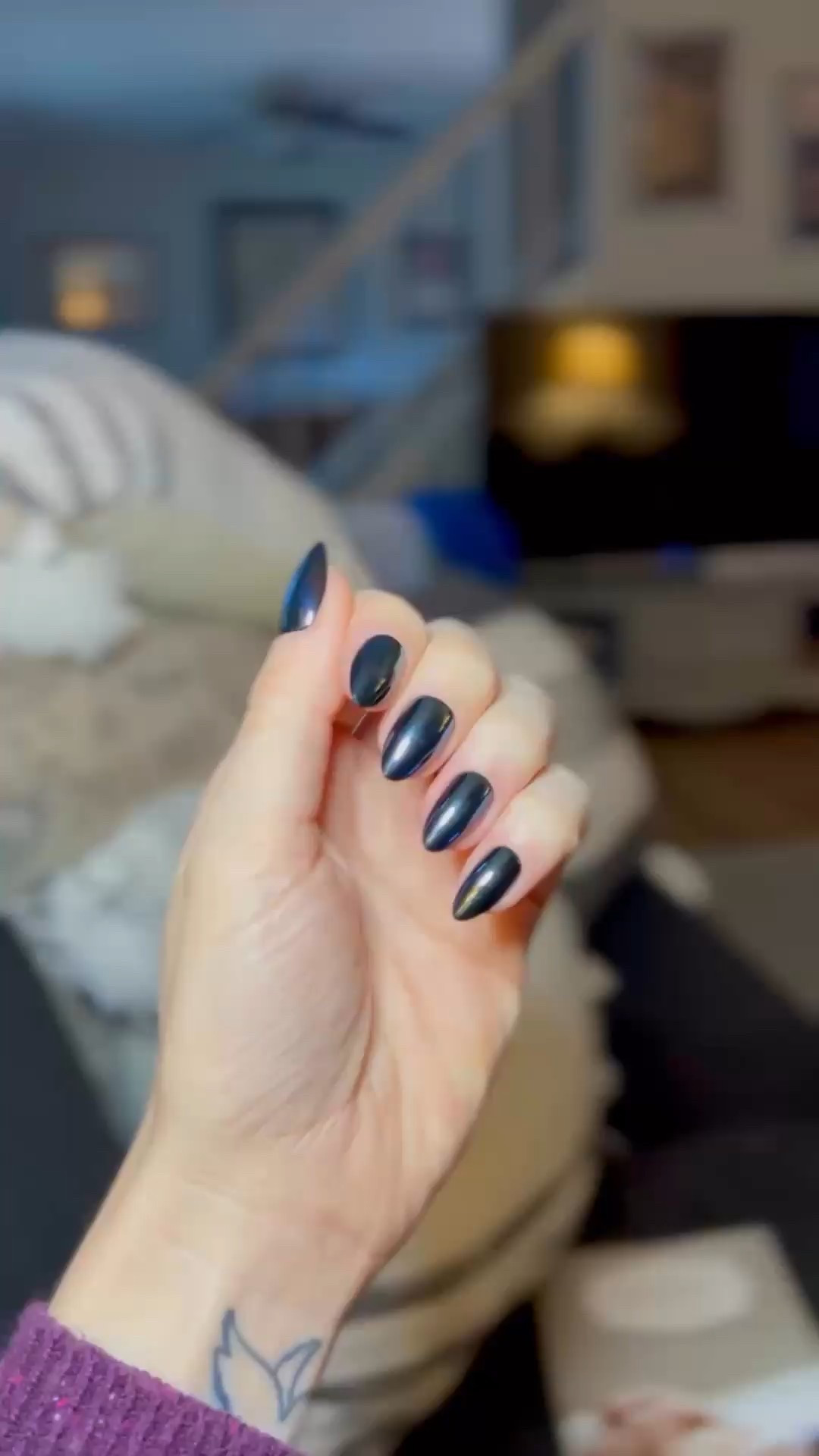Obsessed is an understatement 🖤

These black metal press-on nails are giving sleek, elevated, effortlessly cool. 
The dark chrome finish looks like a professional gel manicure, but they’re applied in minutes — perfect for busy mom life or when you want to feel put together fast.

They’re a short almond shape (my fave for everyday wear), super lightweight, and last up to 2 weeks without chipping. 
Waterproof, customizable, and cruelty-free too 🙌🏼

If you want a bold, clean manicure without the salon time or price, these are it.

✨ Linked on my LTK to shop

#LTKBeauty #LTKselfcare #LTKmomlife