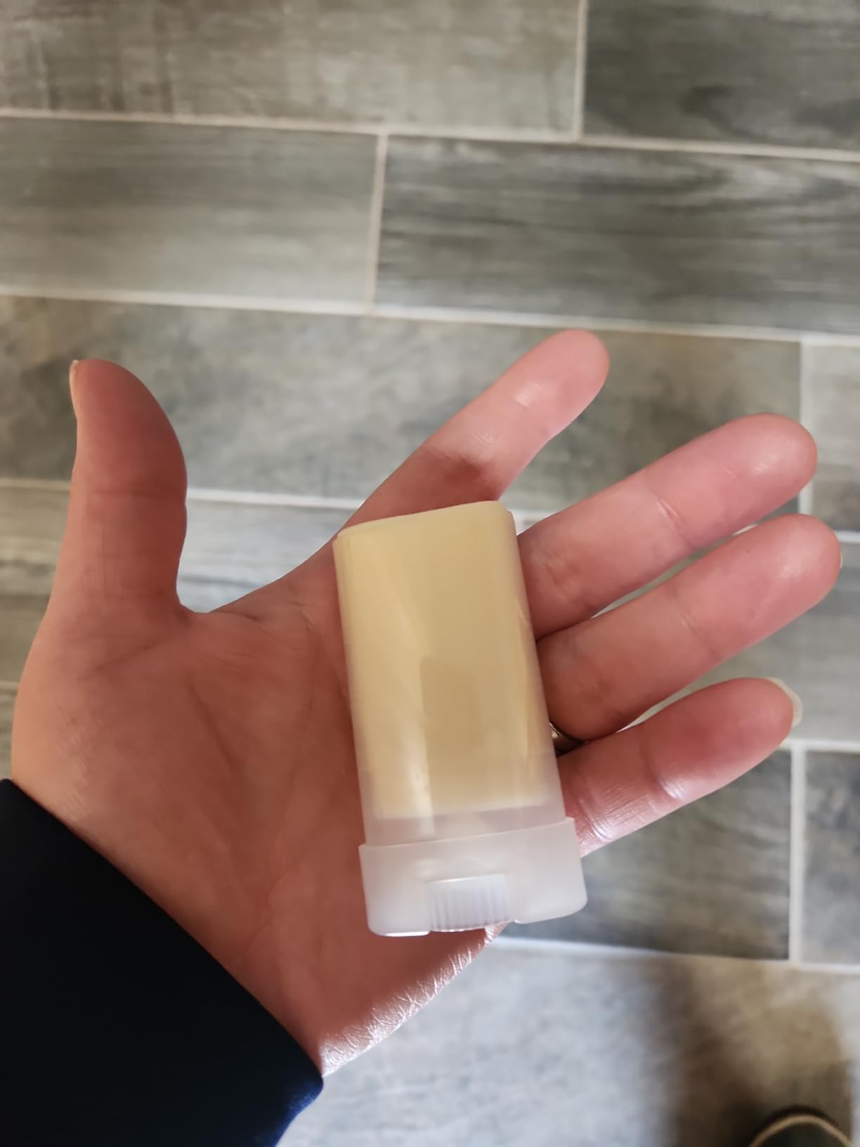 R+Co Dart Pomade Stick | Long Lasting Texture + Shapes, Tames Flyaways | Vegan + Cruelty-Free | 0... | Amazon (US)