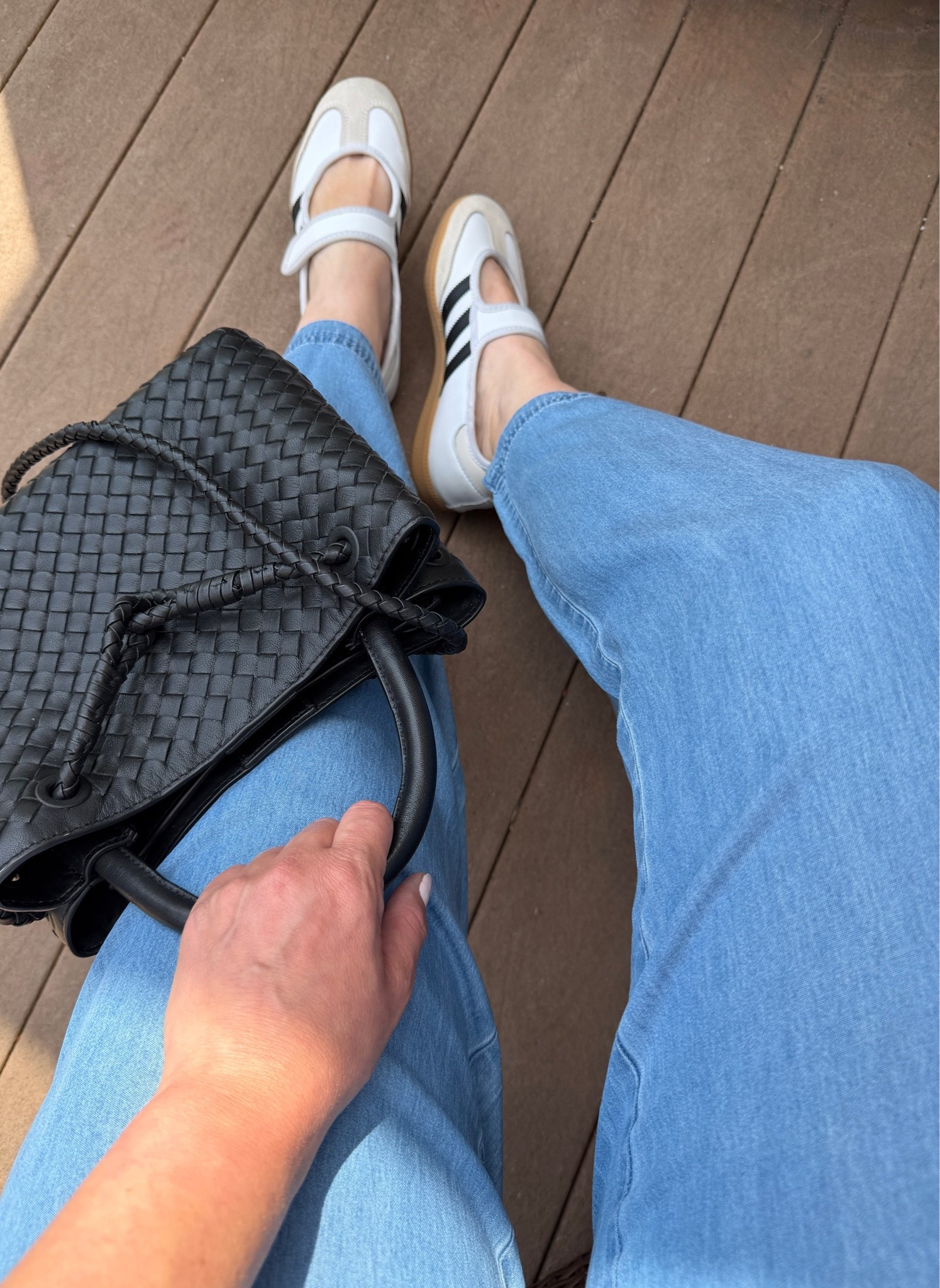 Found: the best summer jeans 😍

@adidas 
@Quince