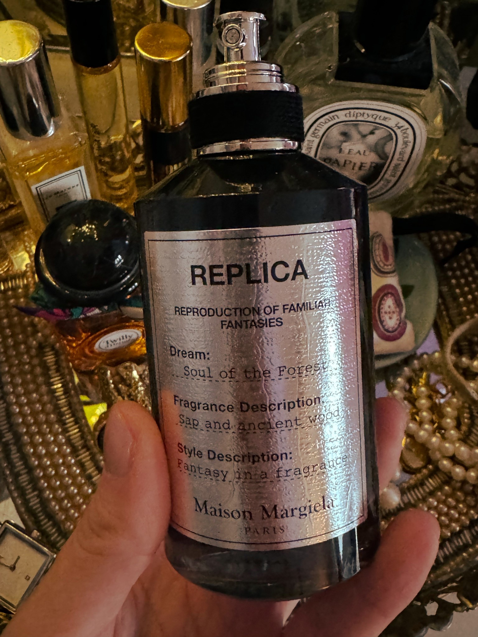 The newest addition to my perfume collection that has the most ancient scent - it transports me to the past. The perfect scent for transitional seasons.

#LTKBeauty #LTKSeasonal #LTKStyleTip