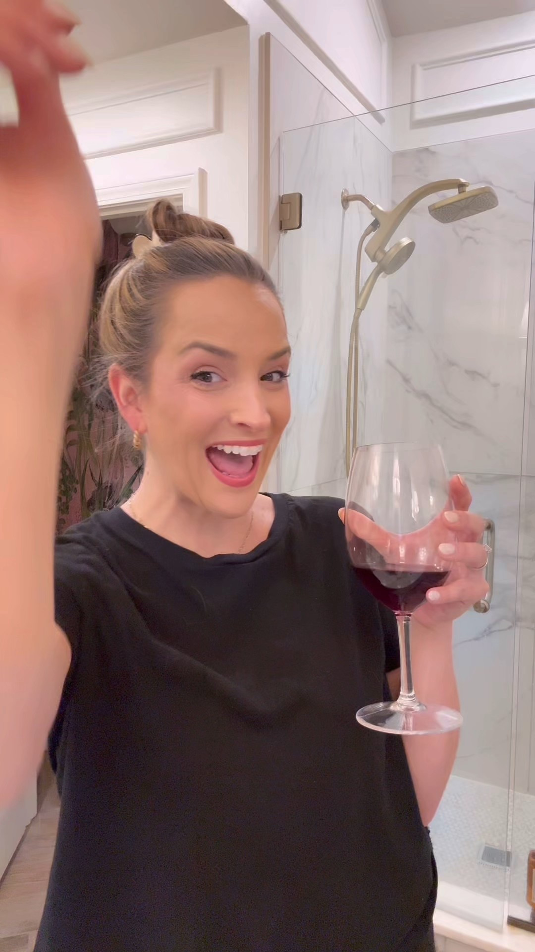 Holiday Party Ready!! ✨♥️🎁

#LTKFindsUnder100 #LTKHoliday #LTKgrwm