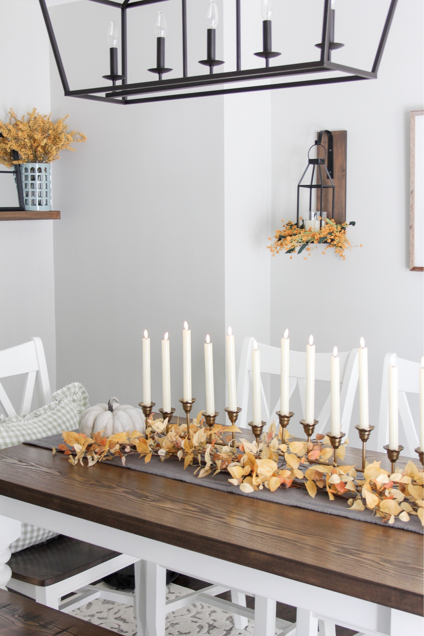 Fall cottage modern farmhouse dining room tablescape 

#LTKFallSale #LTKHome #LTKSeasonal